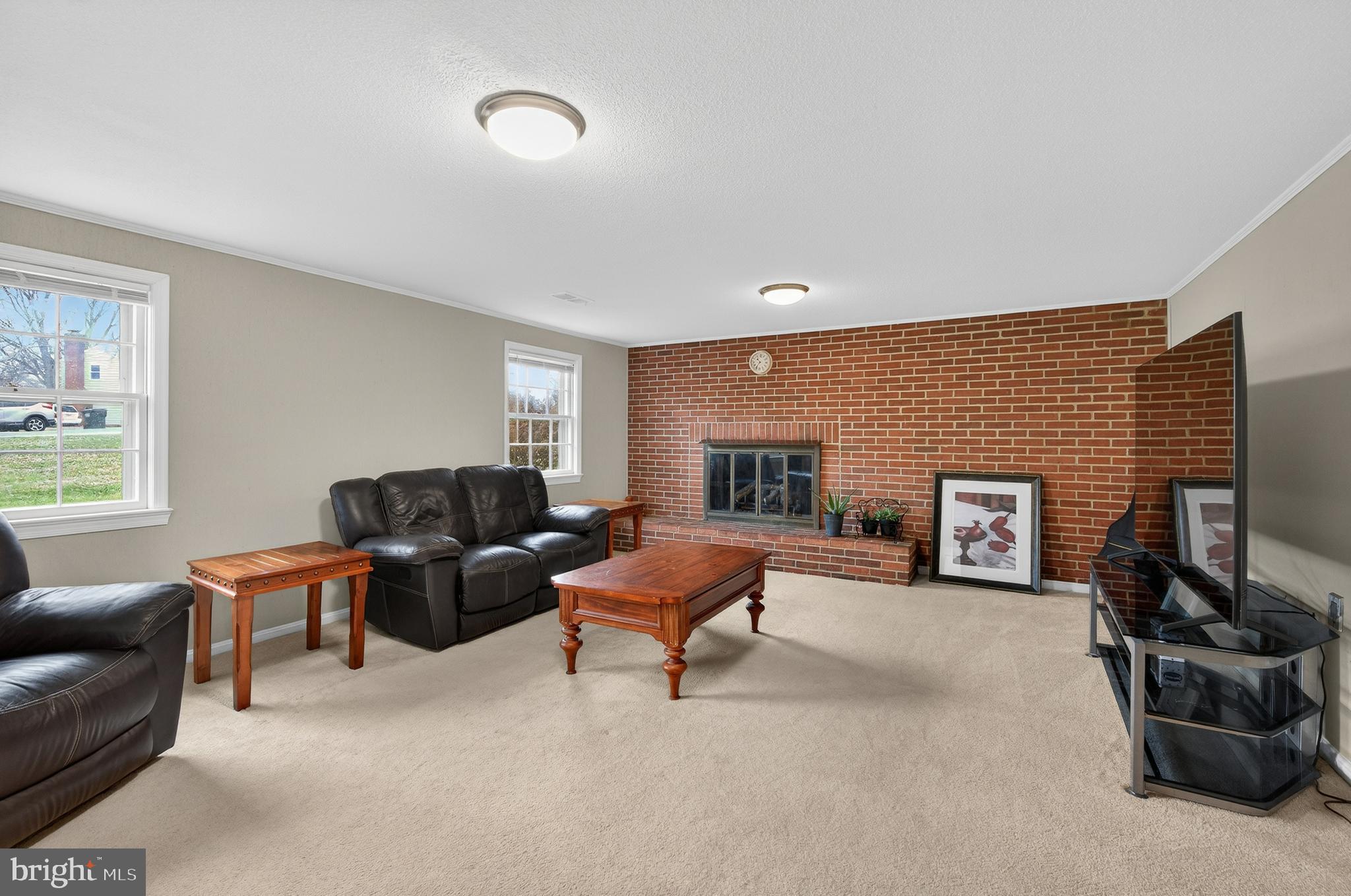 OAK HILL - Residential