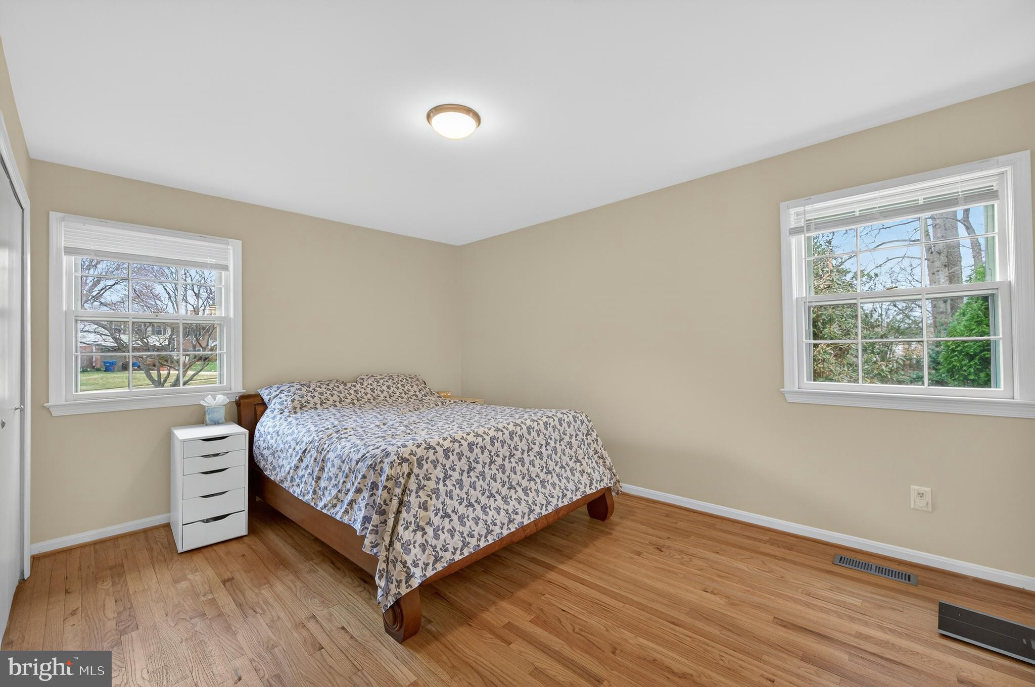 OAK HILL - Residential