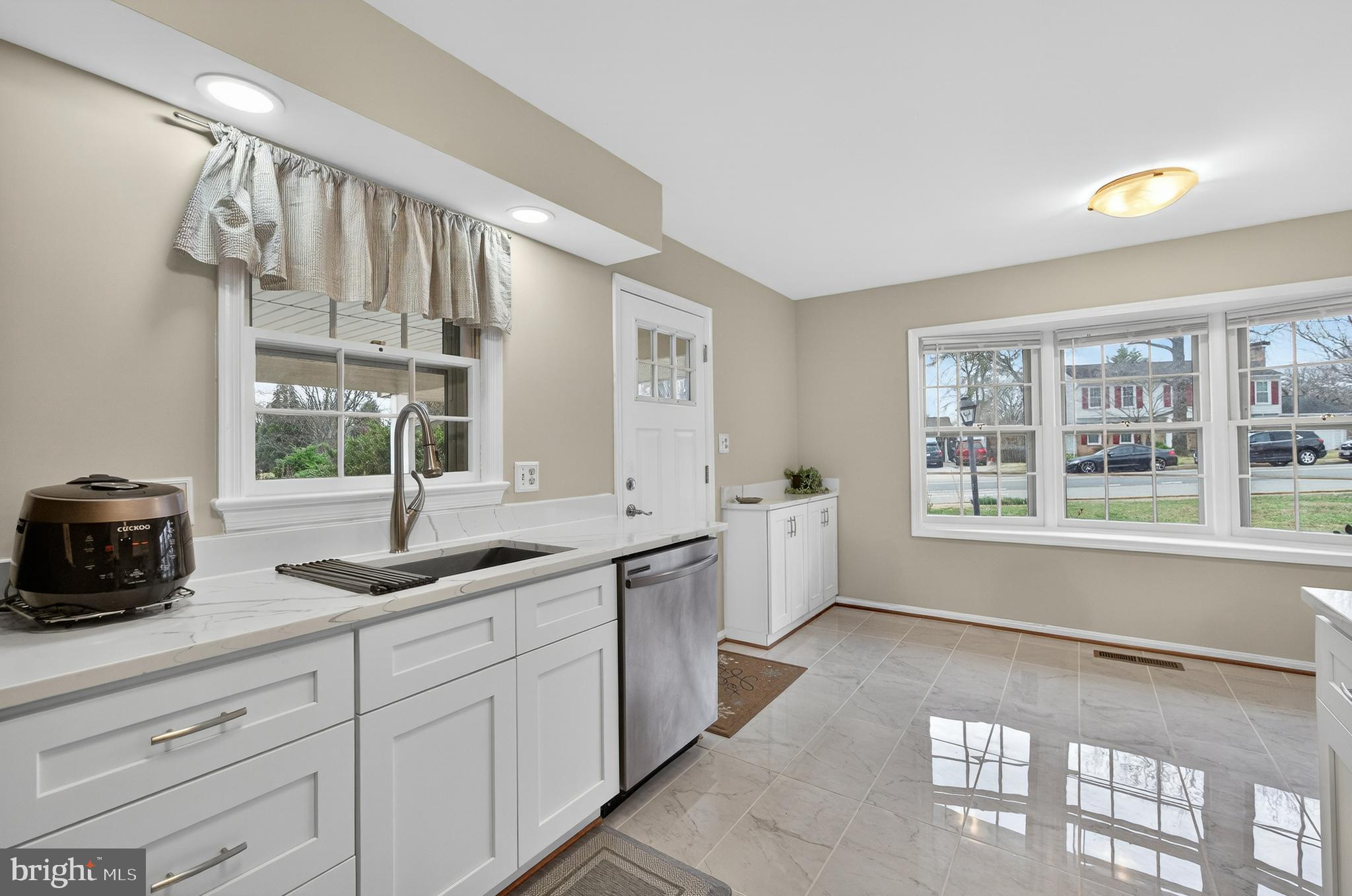 OAK HILL - Residential