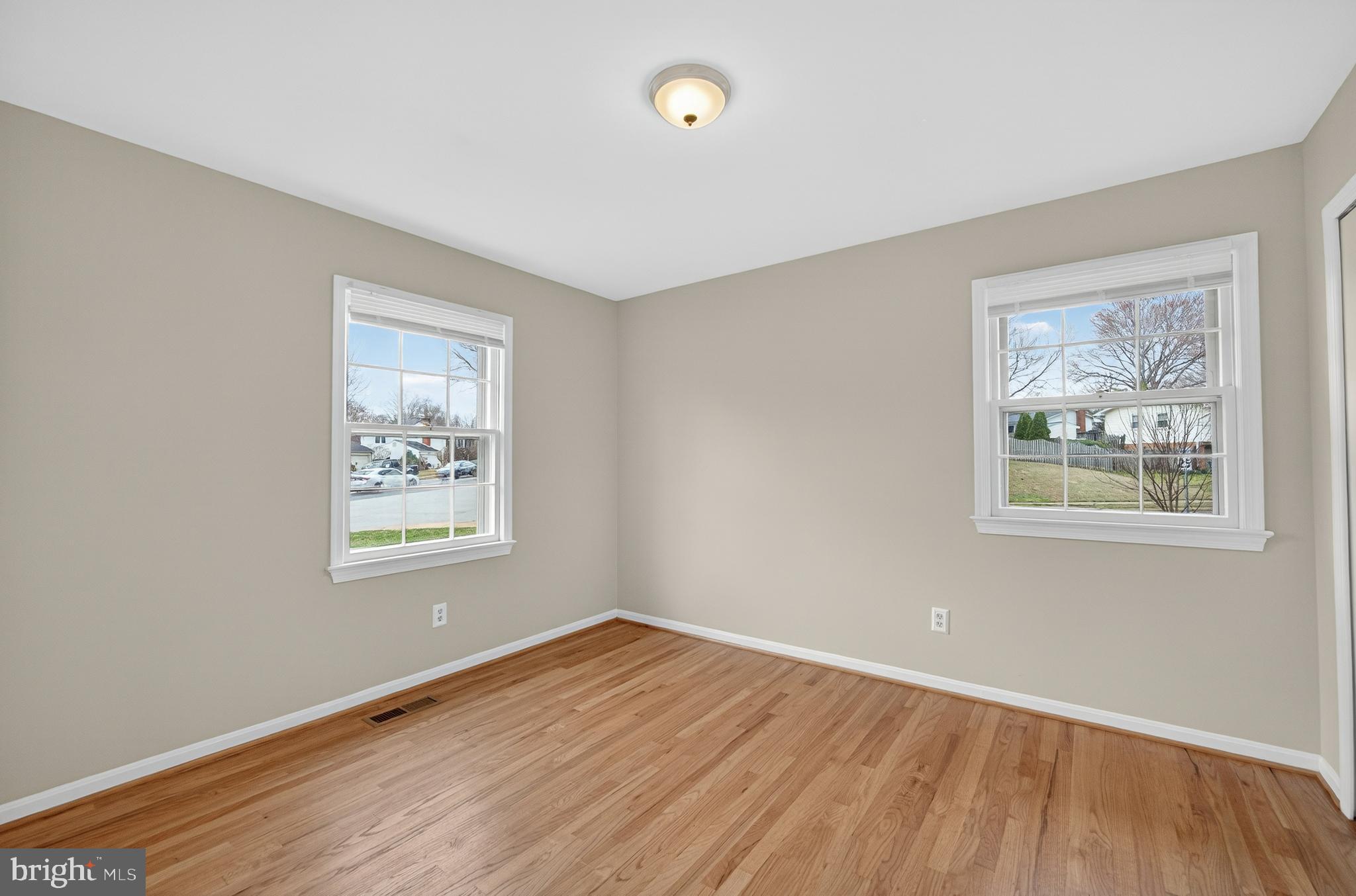 OAK HILL - Residential