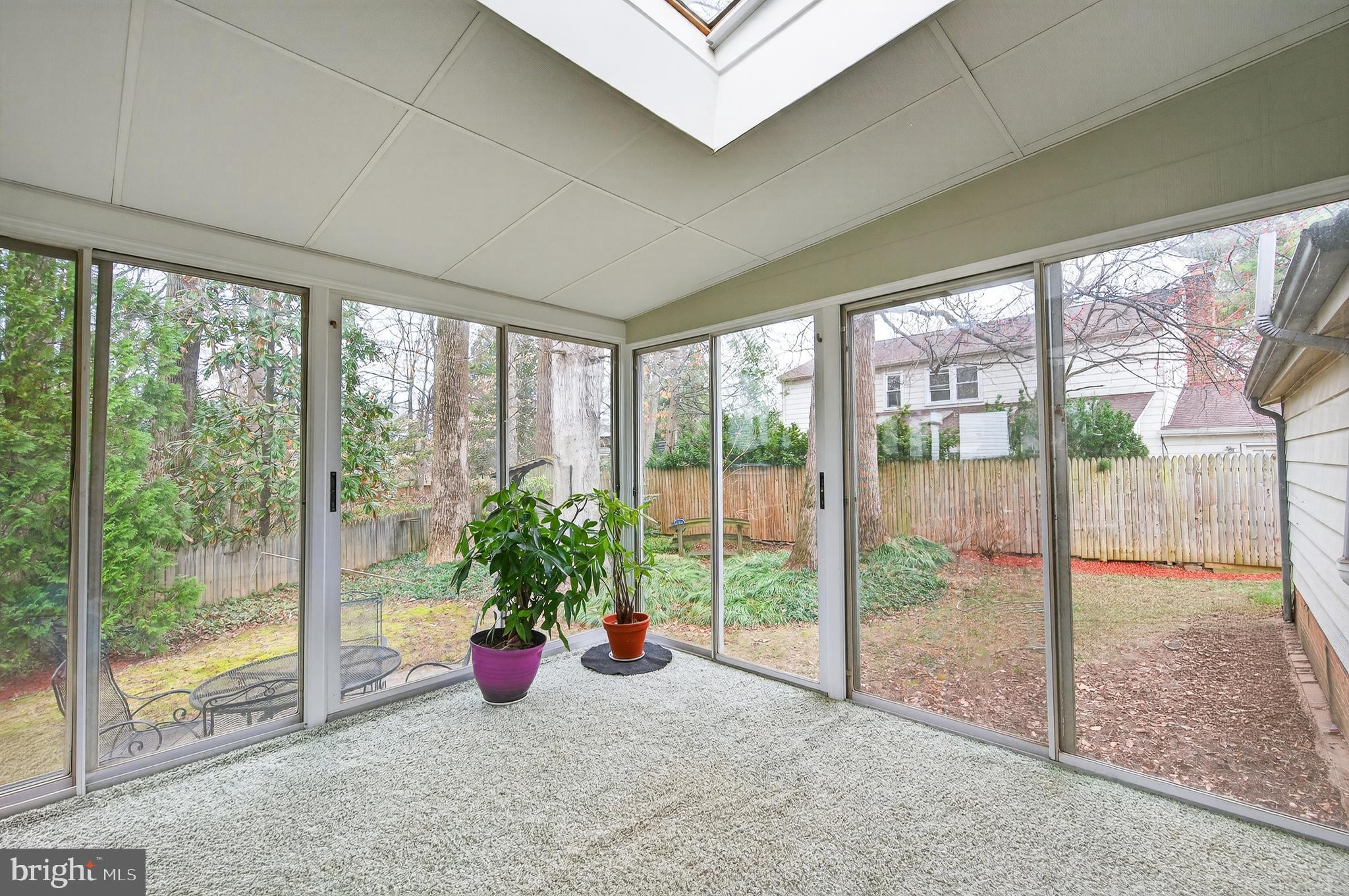 OAK HILL - Residential