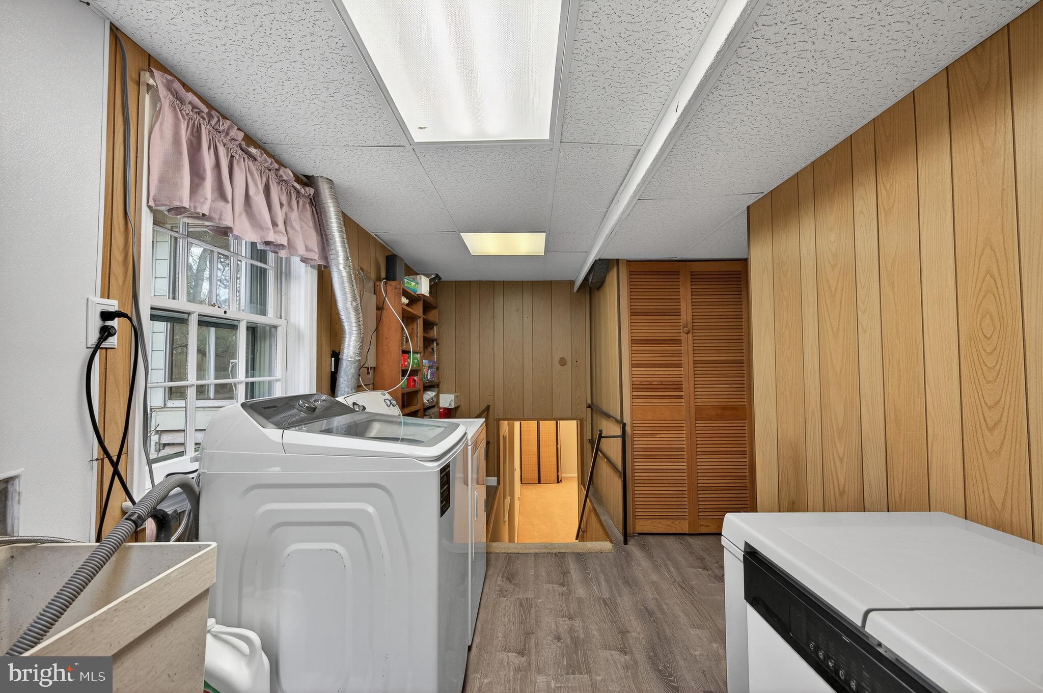 OAK HILL - Residential