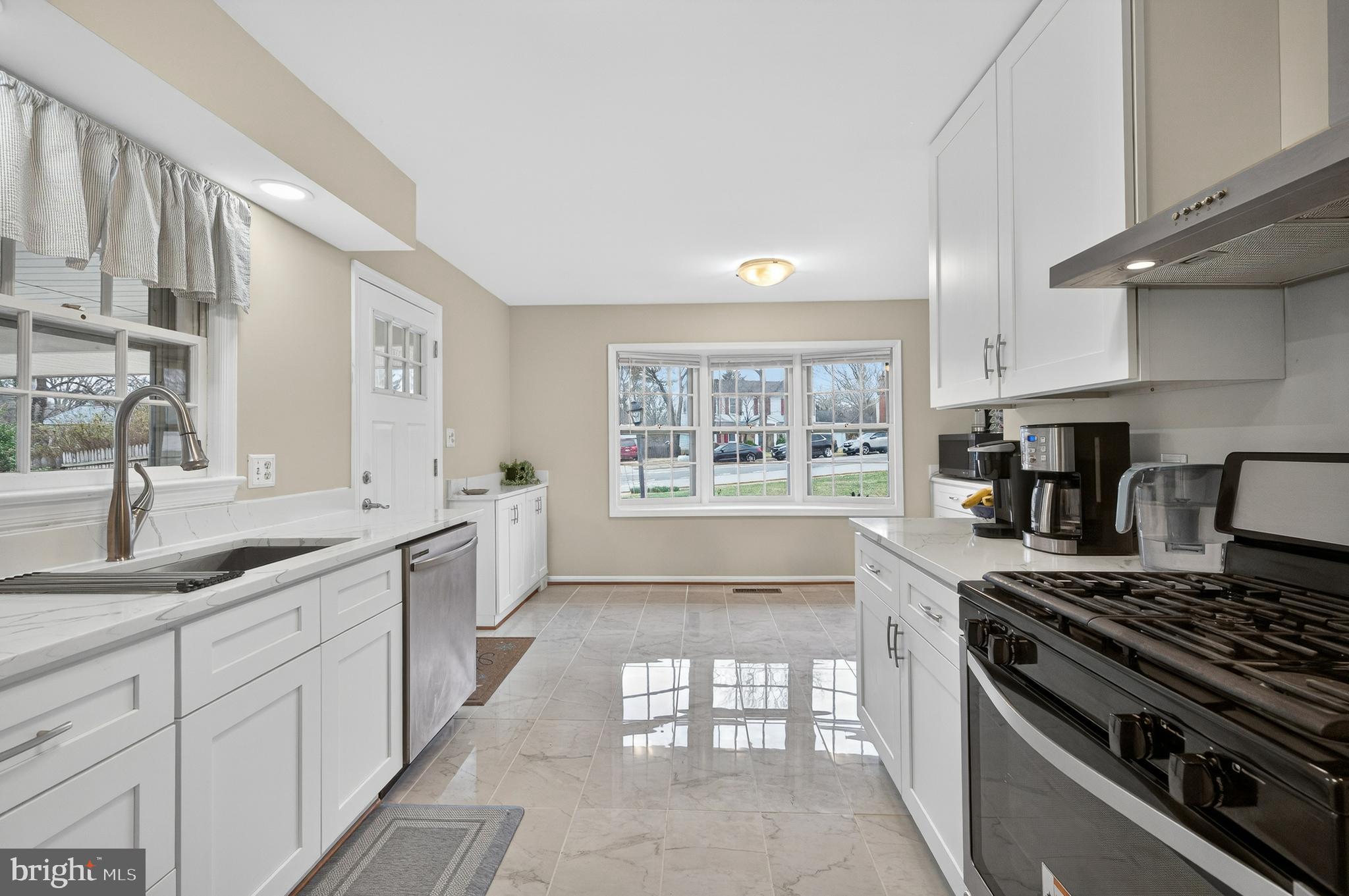 OAK HILL - Residential