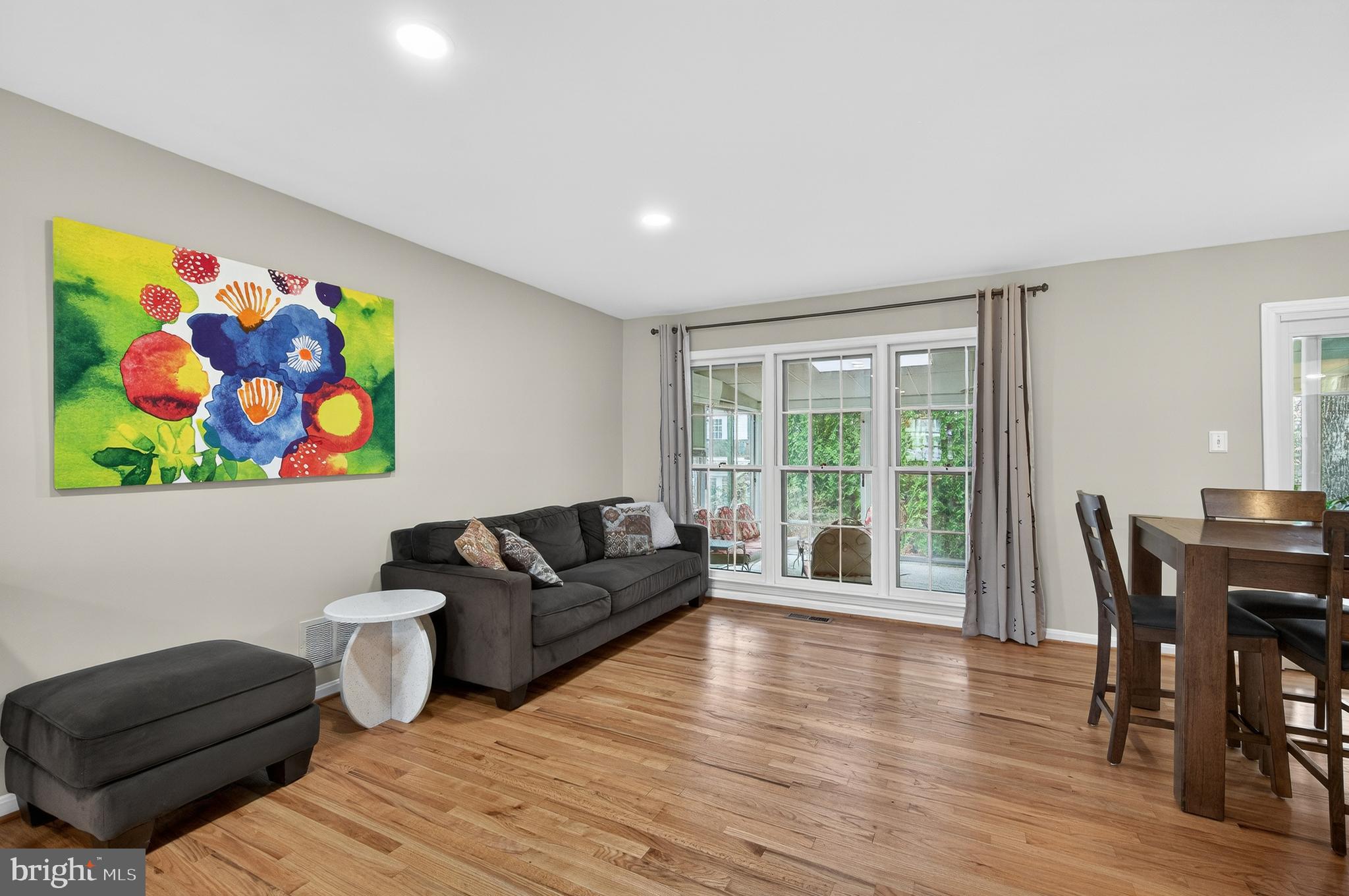 OAK HILL - Residential