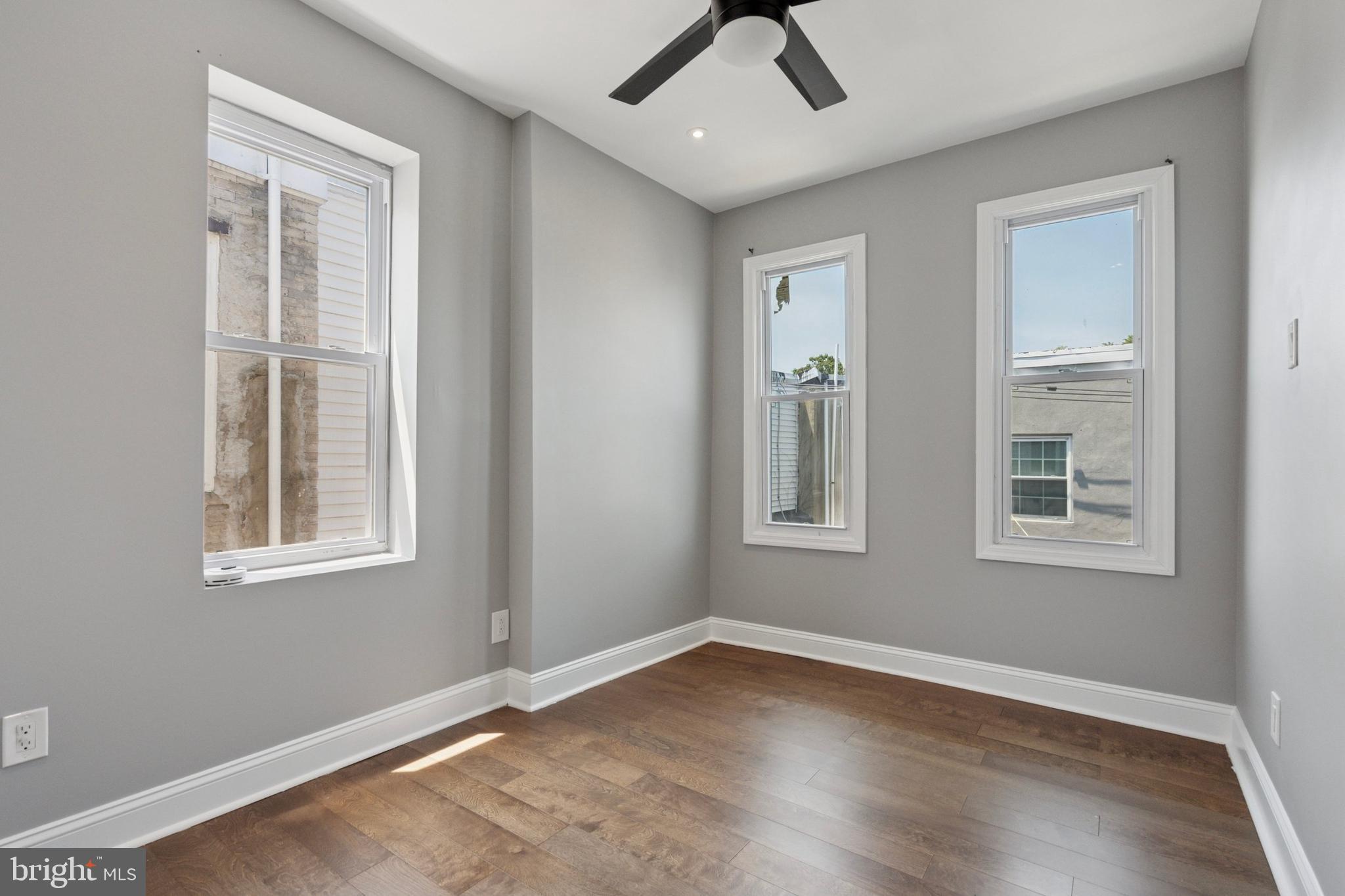 UNIVERSITY CITY - Residential