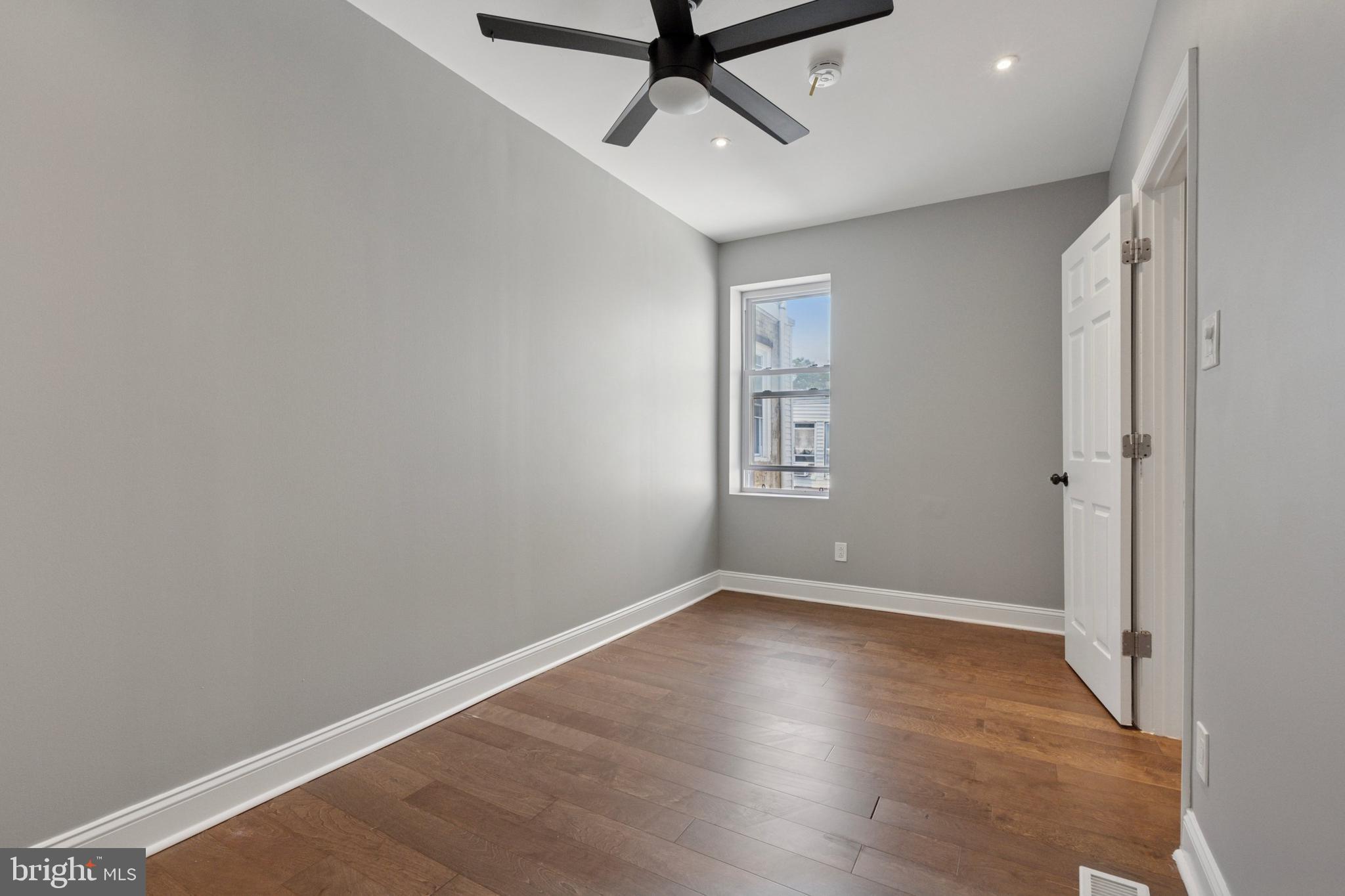 UNIVERSITY CITY - Residential