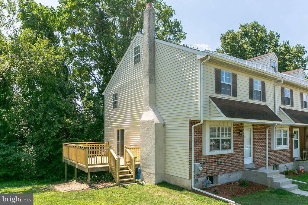 COLONIAL VIL GREEN - Residential Lease