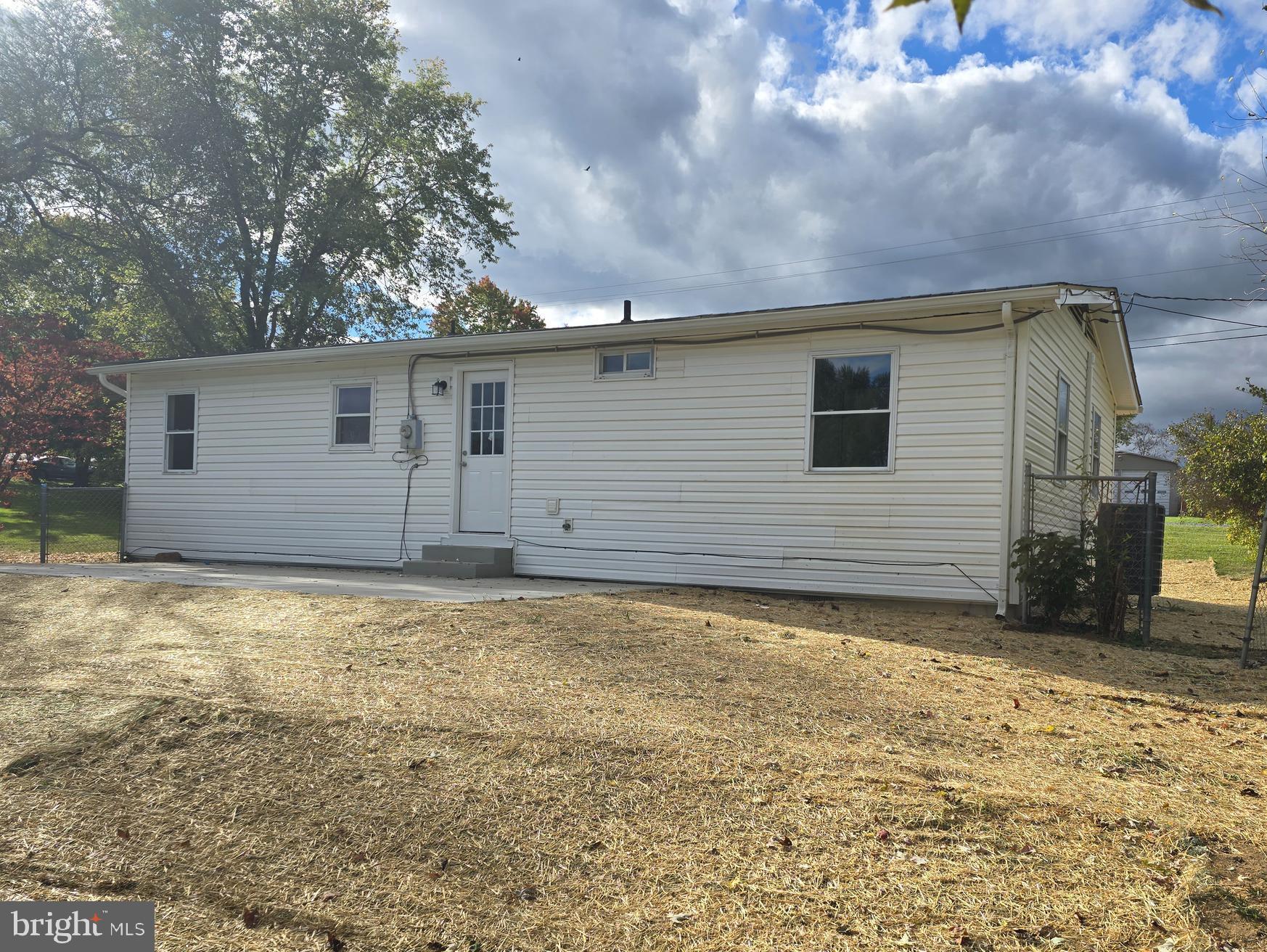 HAPPY CREEK - Residential