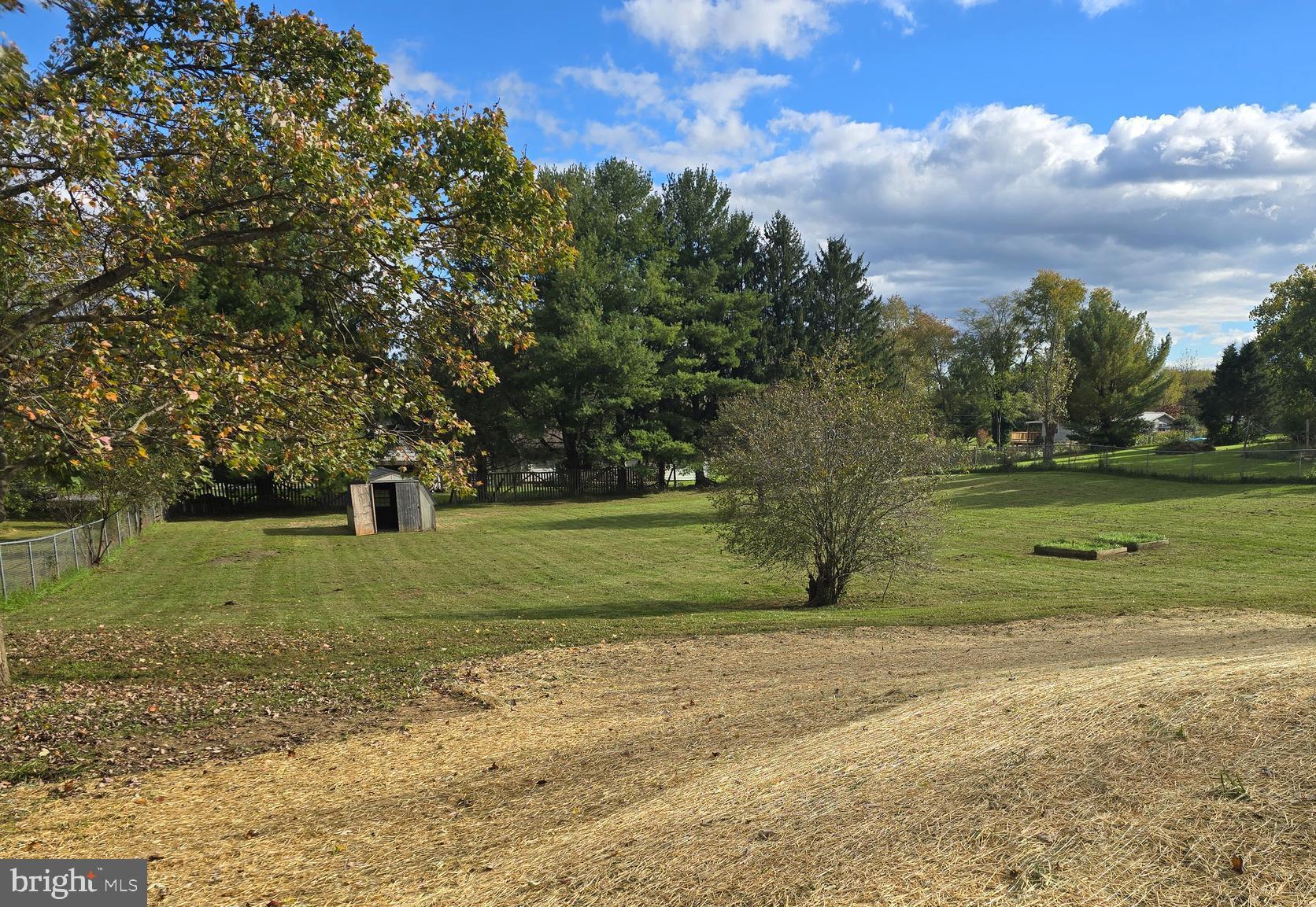 HAPPY CREEK - Residential
