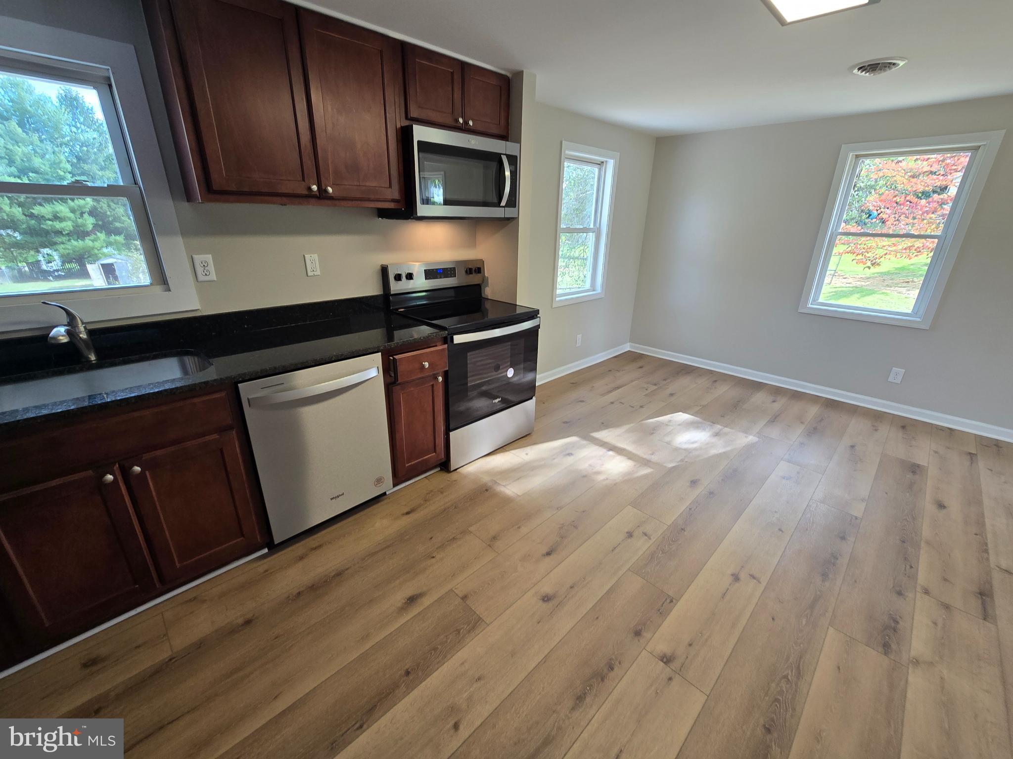 HAPPY CREEK - Residential