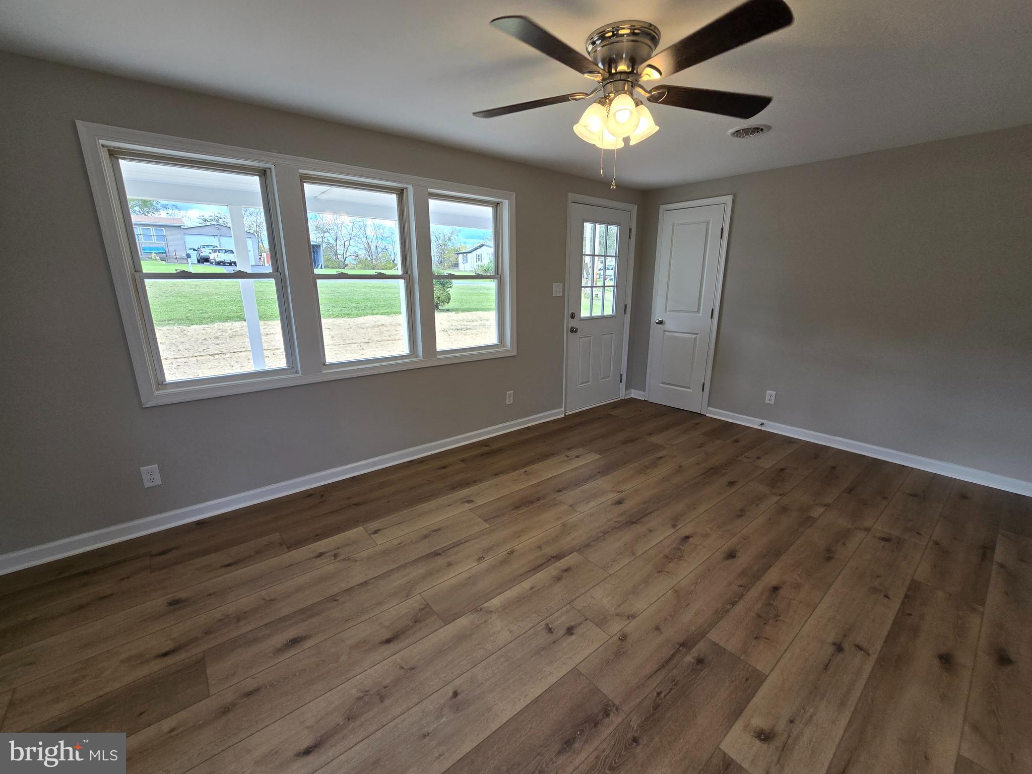 HAPPY CREEK - Residential