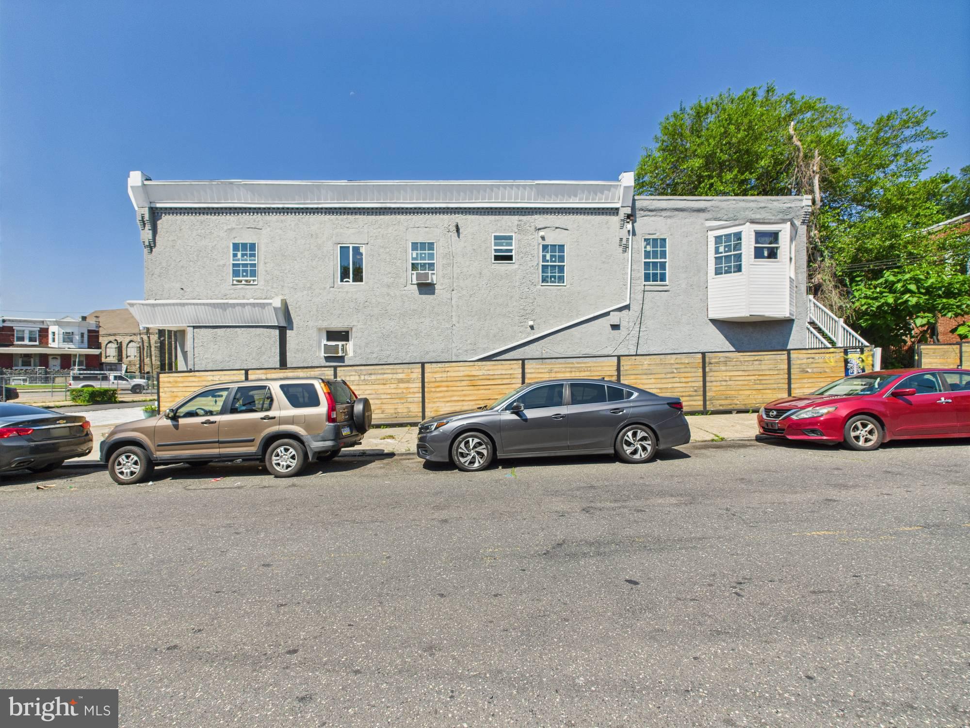 6101 W THOMPSON STREET