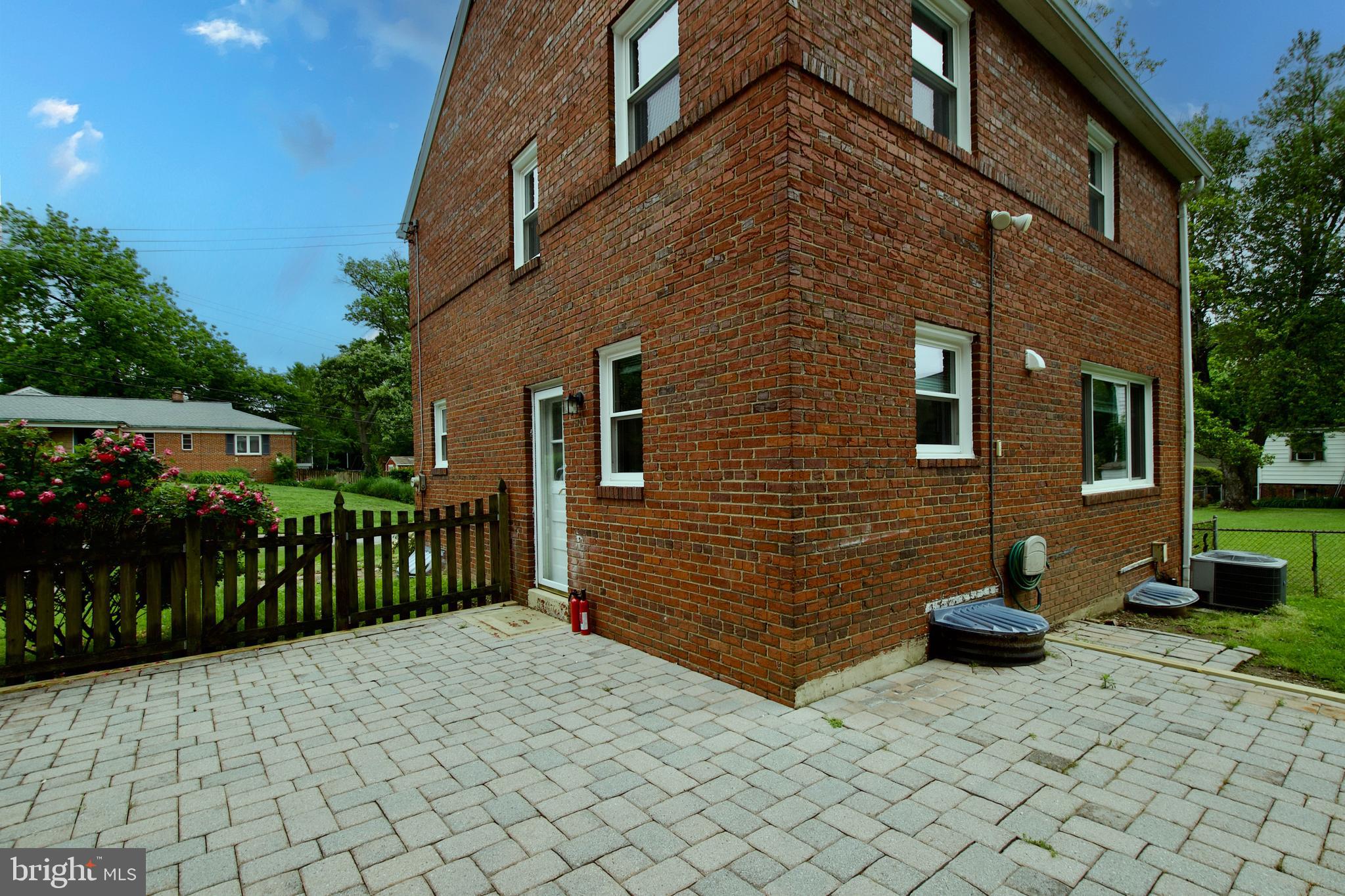 BRADDOCK HEIGHTS - Residential Lease