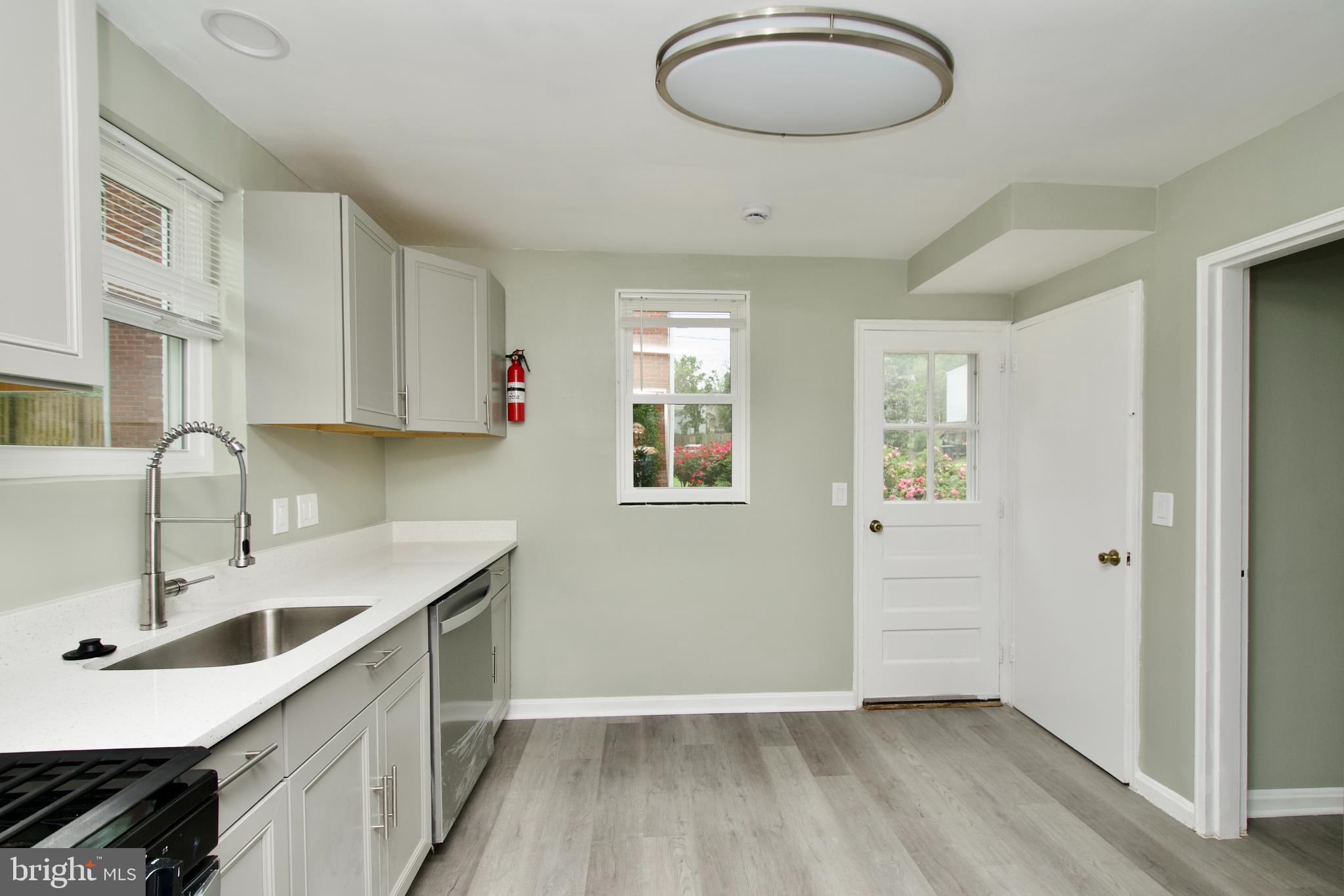 BRADDOCK HEIGHTS - Residential Lease