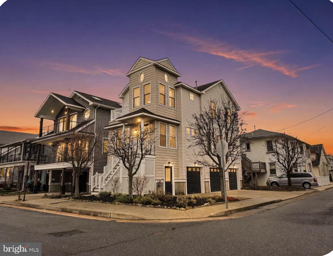 3 N VASSAR SQUARE