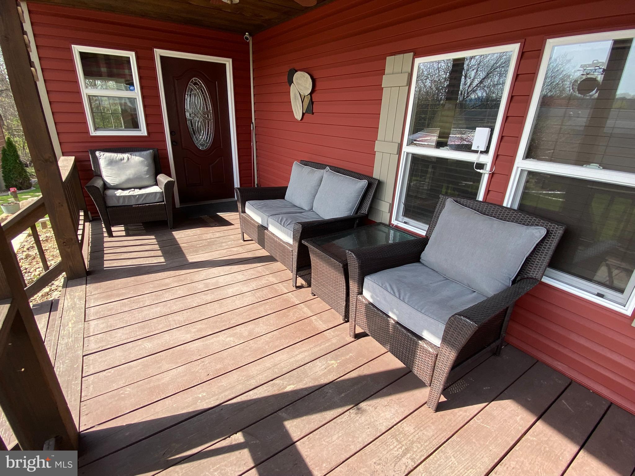 GLEN OAKS - Residential