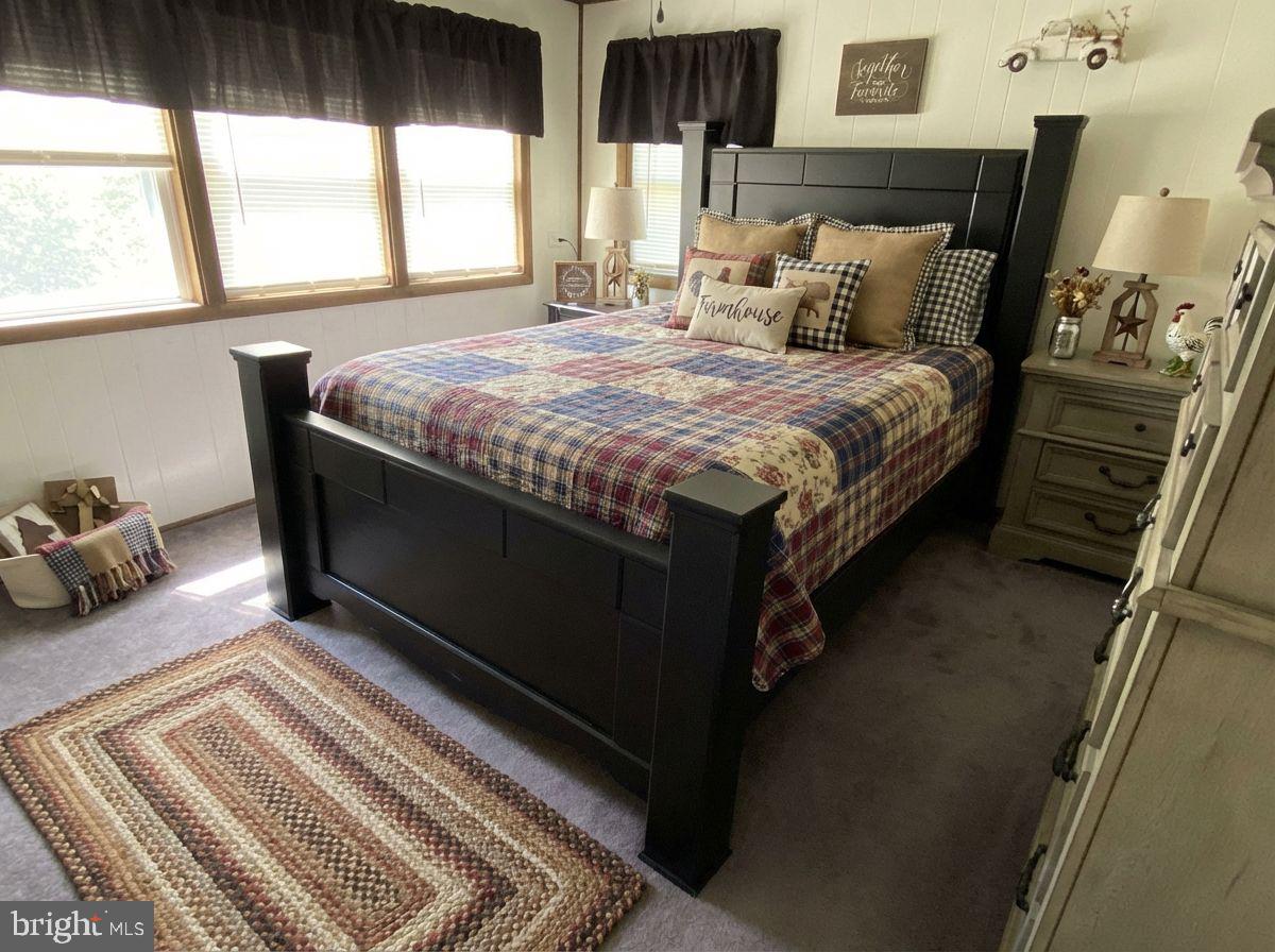 GLEN OAKS - Residential