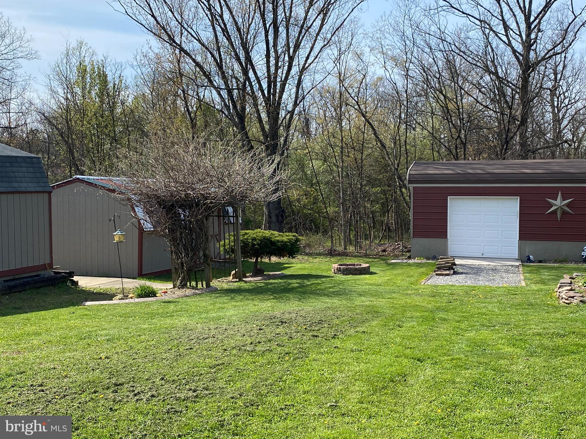 GLEN OAKS - Residential