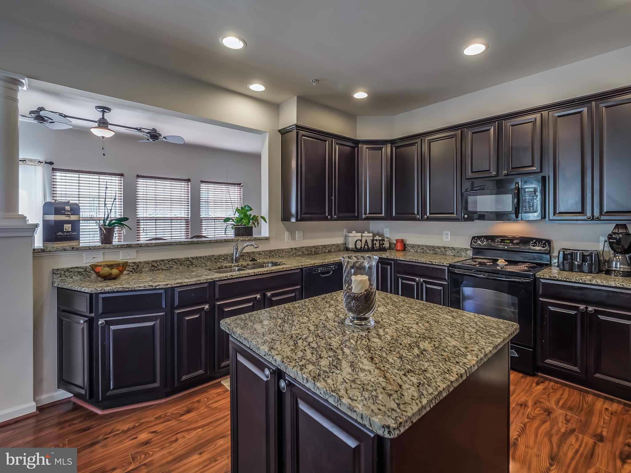 ADAMS CROSSING - Residential Lease