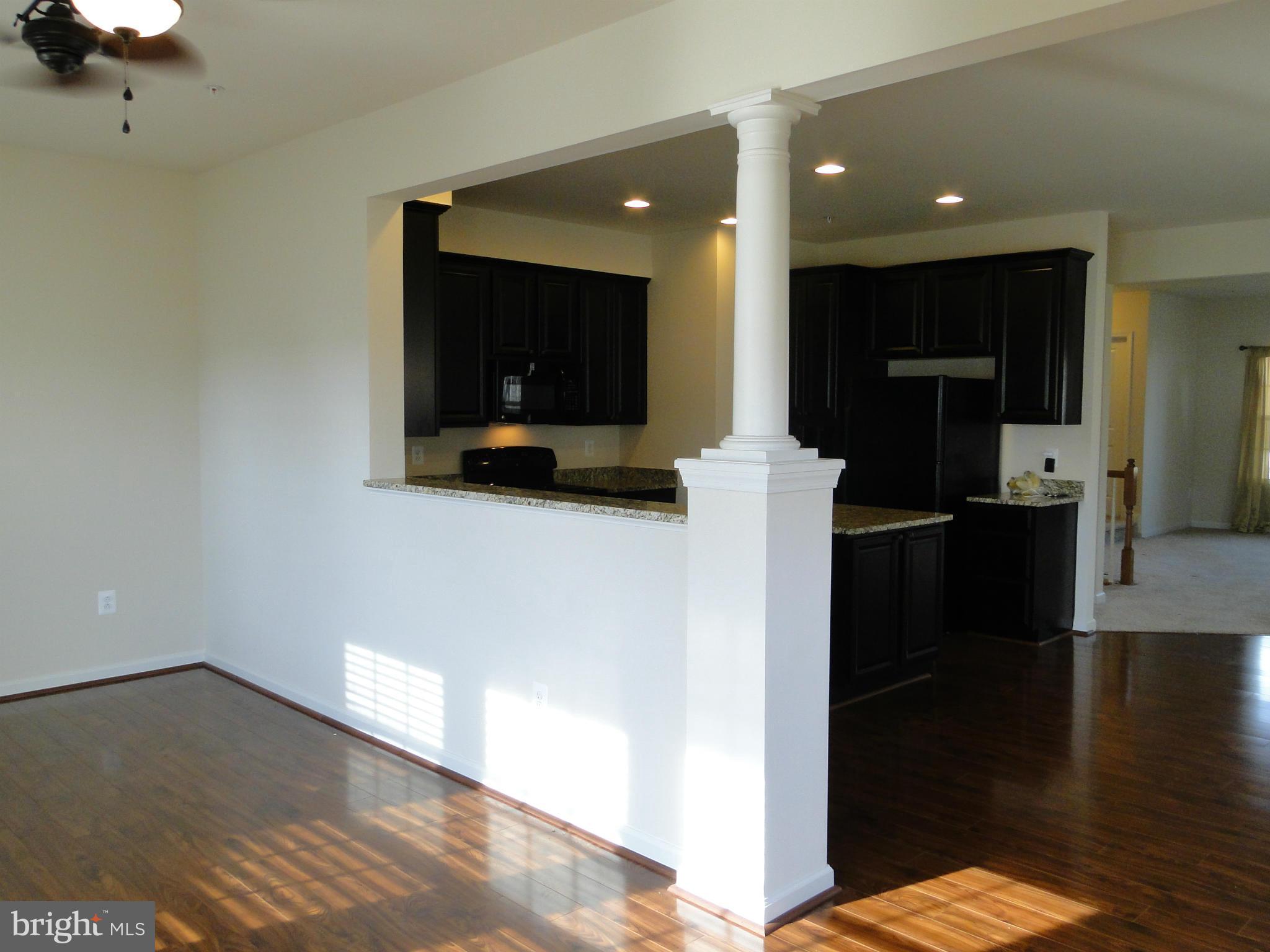 ADAMS CROSSING - Residential Lease