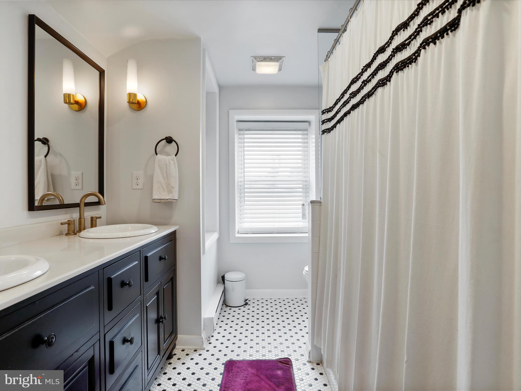 WILLIAMSPORT - Residential