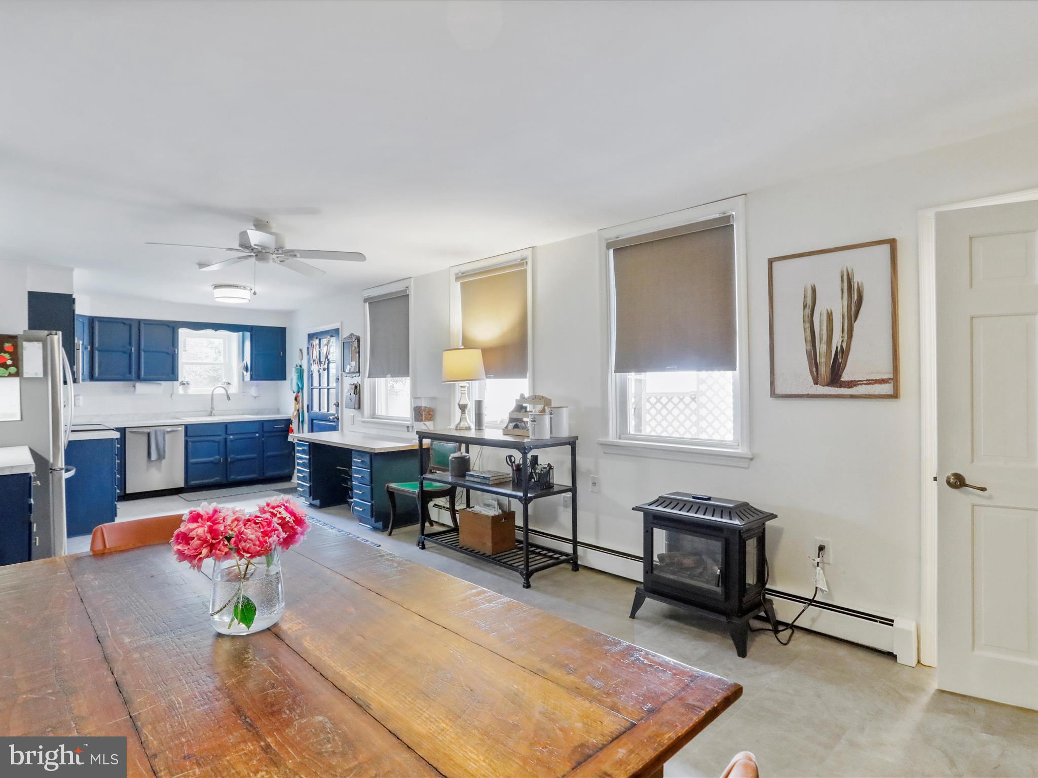 WILLIAMSPORT - Residential