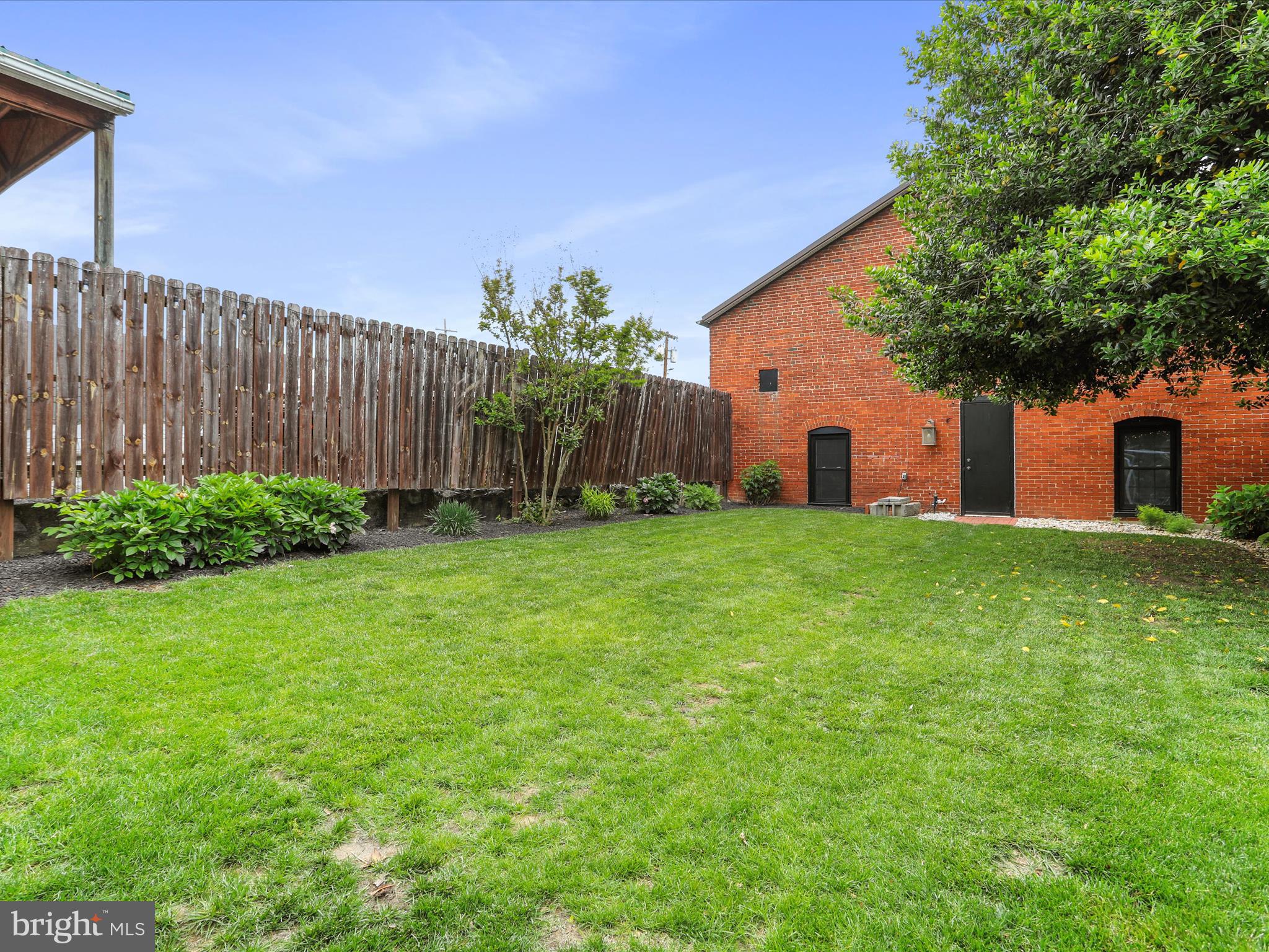 WILLIAMSPORT - Residential