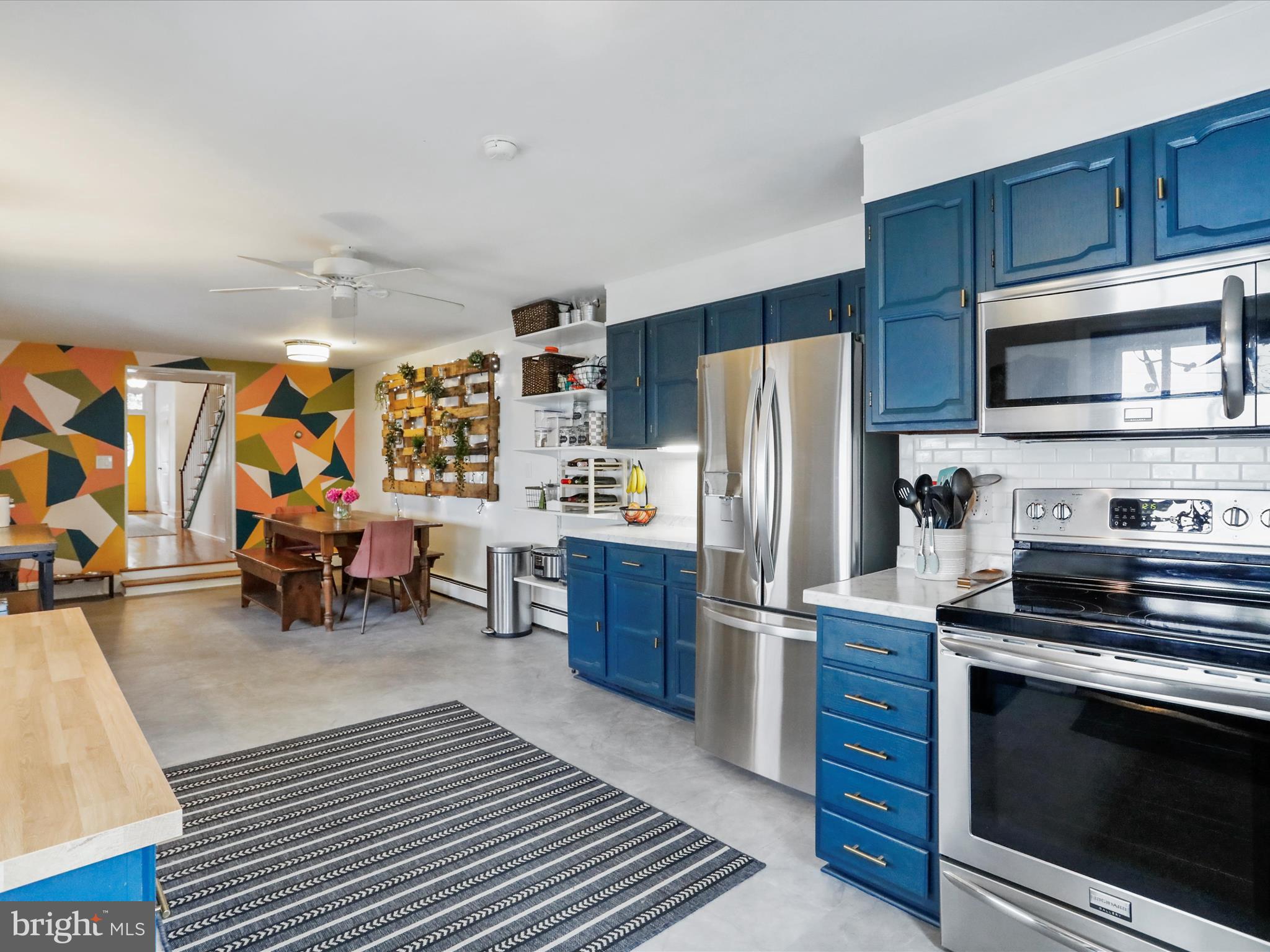 WILLIAMSPORT - Residential