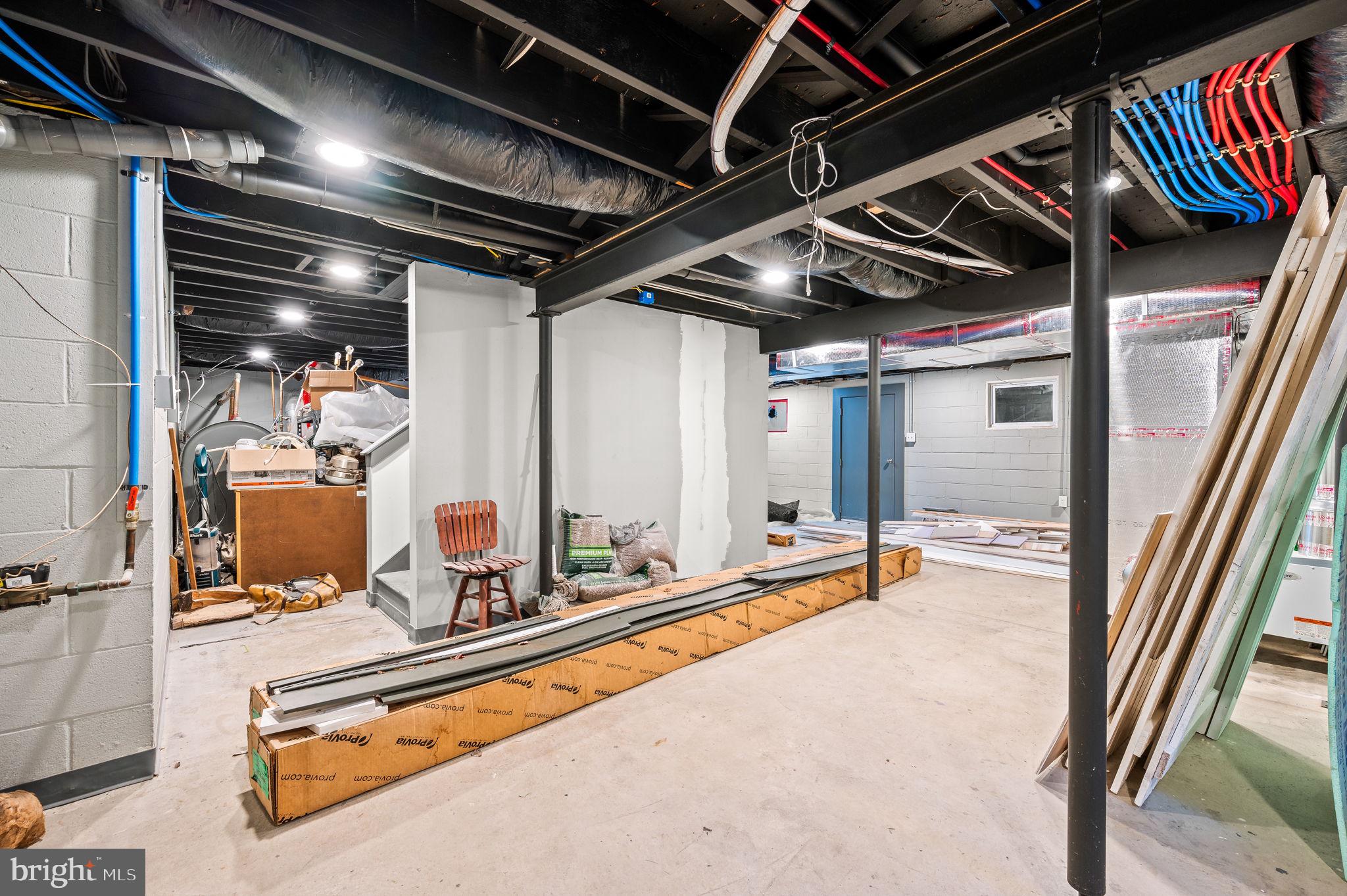 ROMAN VILLAGE - Residential