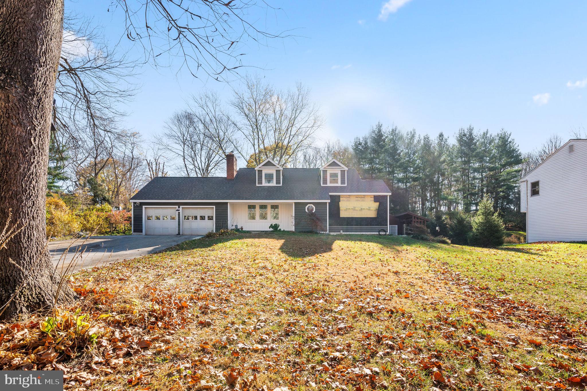 ROMAN VILLAGE - Residential