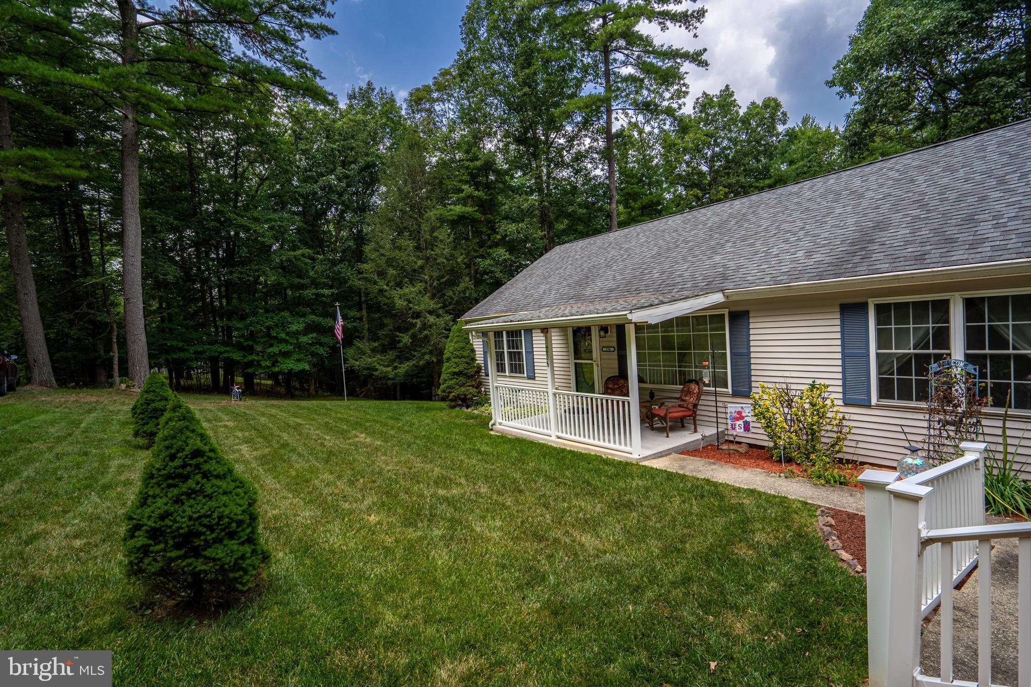 CHESTNUT GROVE - Residential