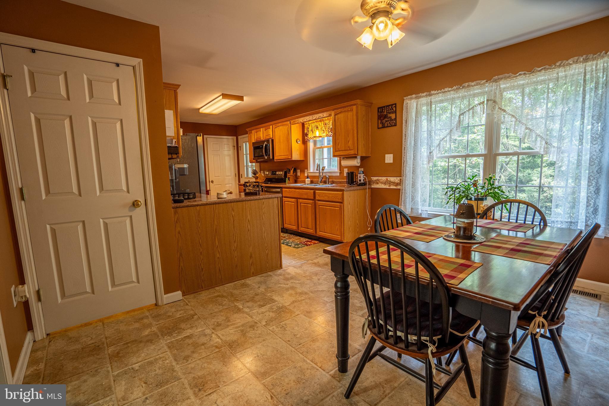 CHESTNUT GROVE - Residential