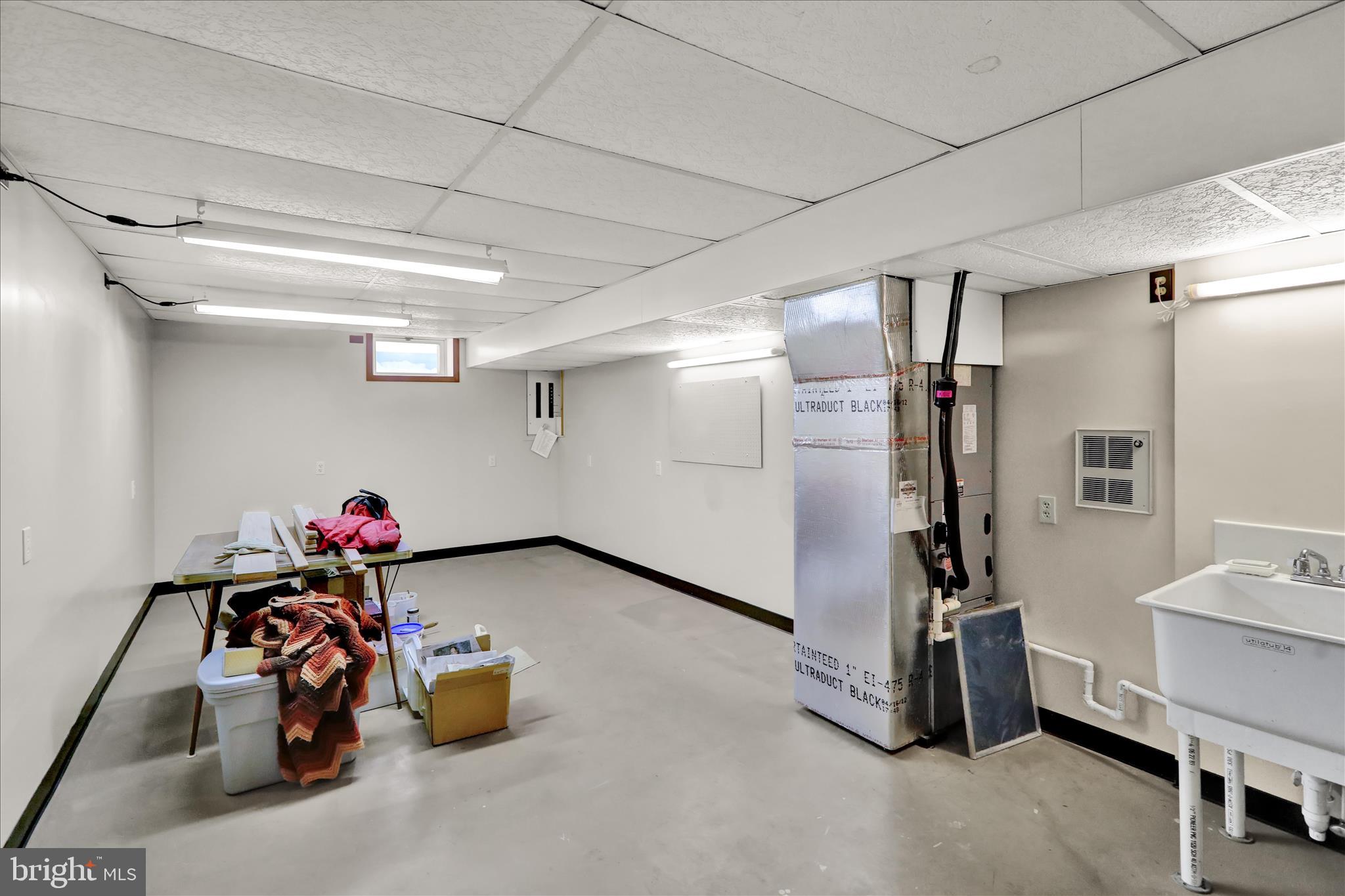 WHITFIELD - Residential