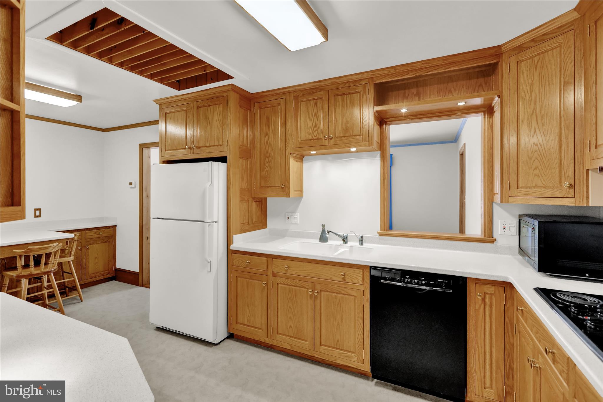 WHITFIELD - Residential