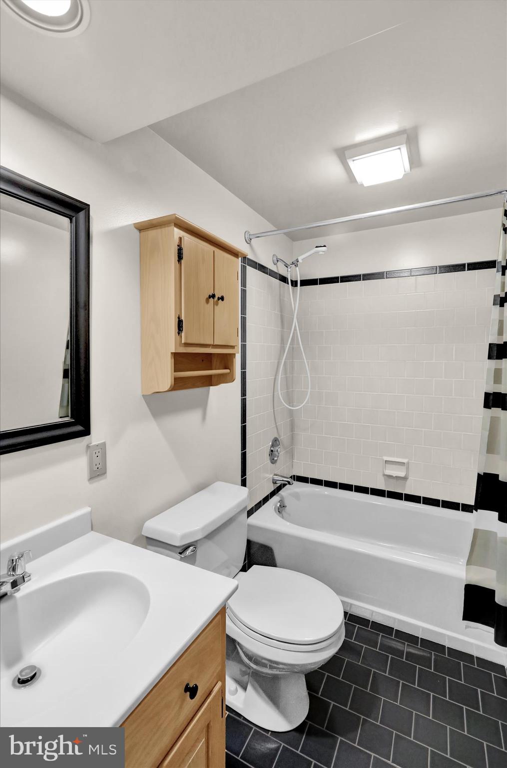 WHITFIELD - Residential