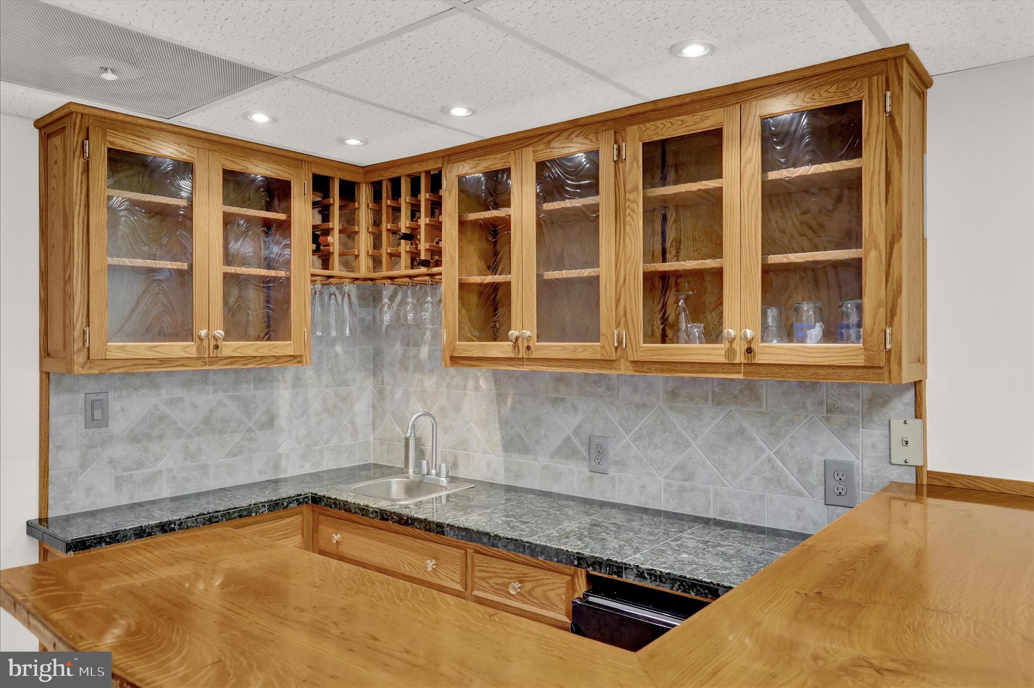 WHITFIELD - Residential