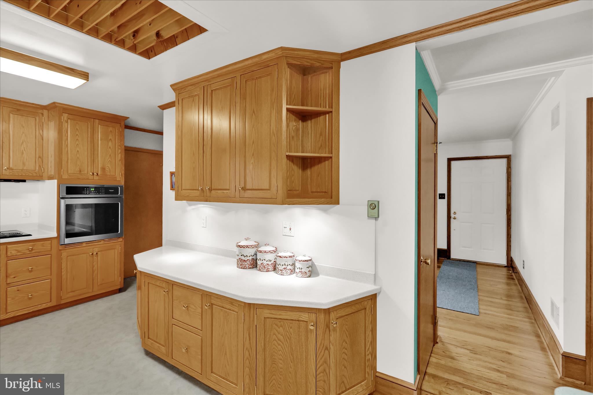 WHITFIELD - Residential