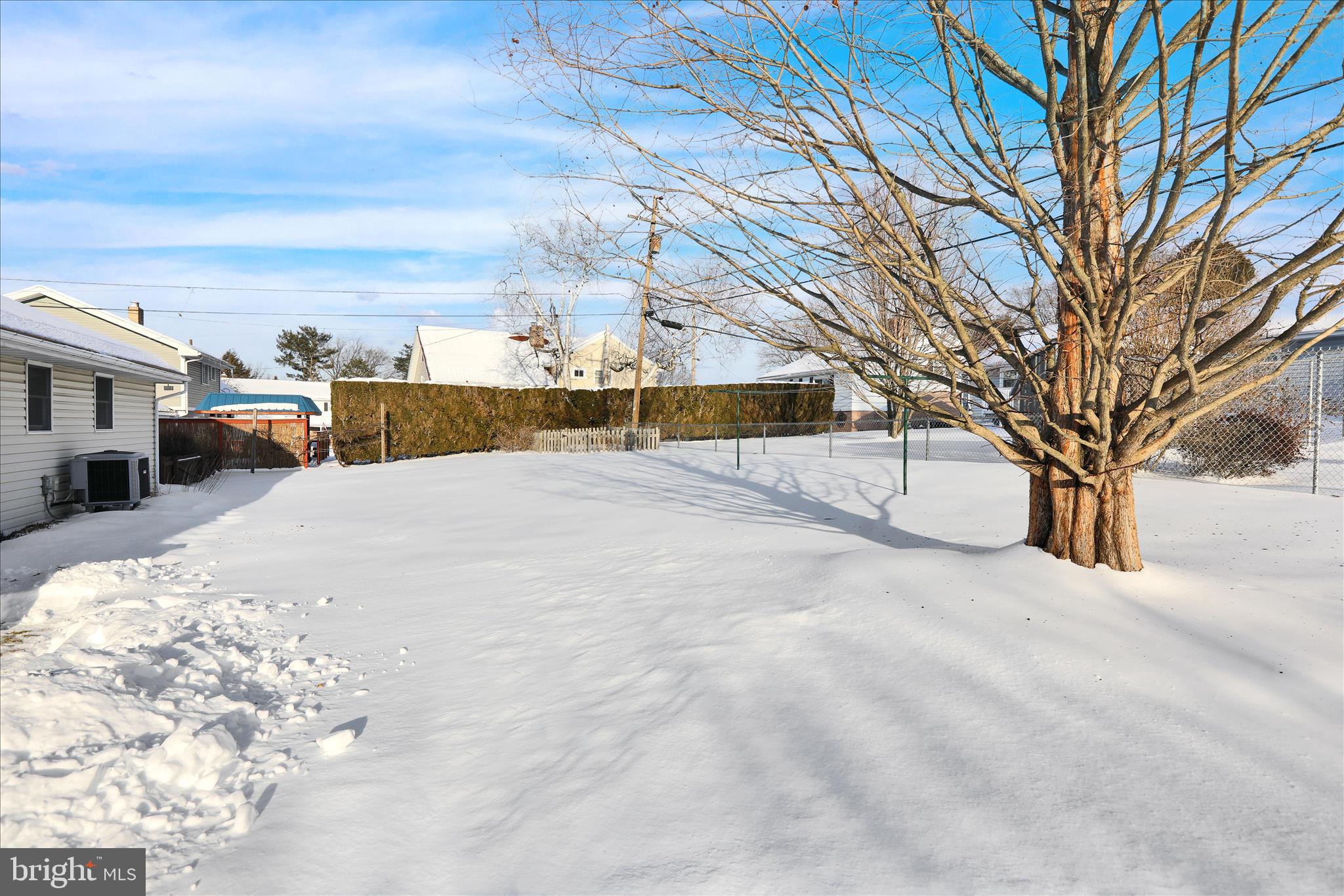 WHITFIELD - Residential