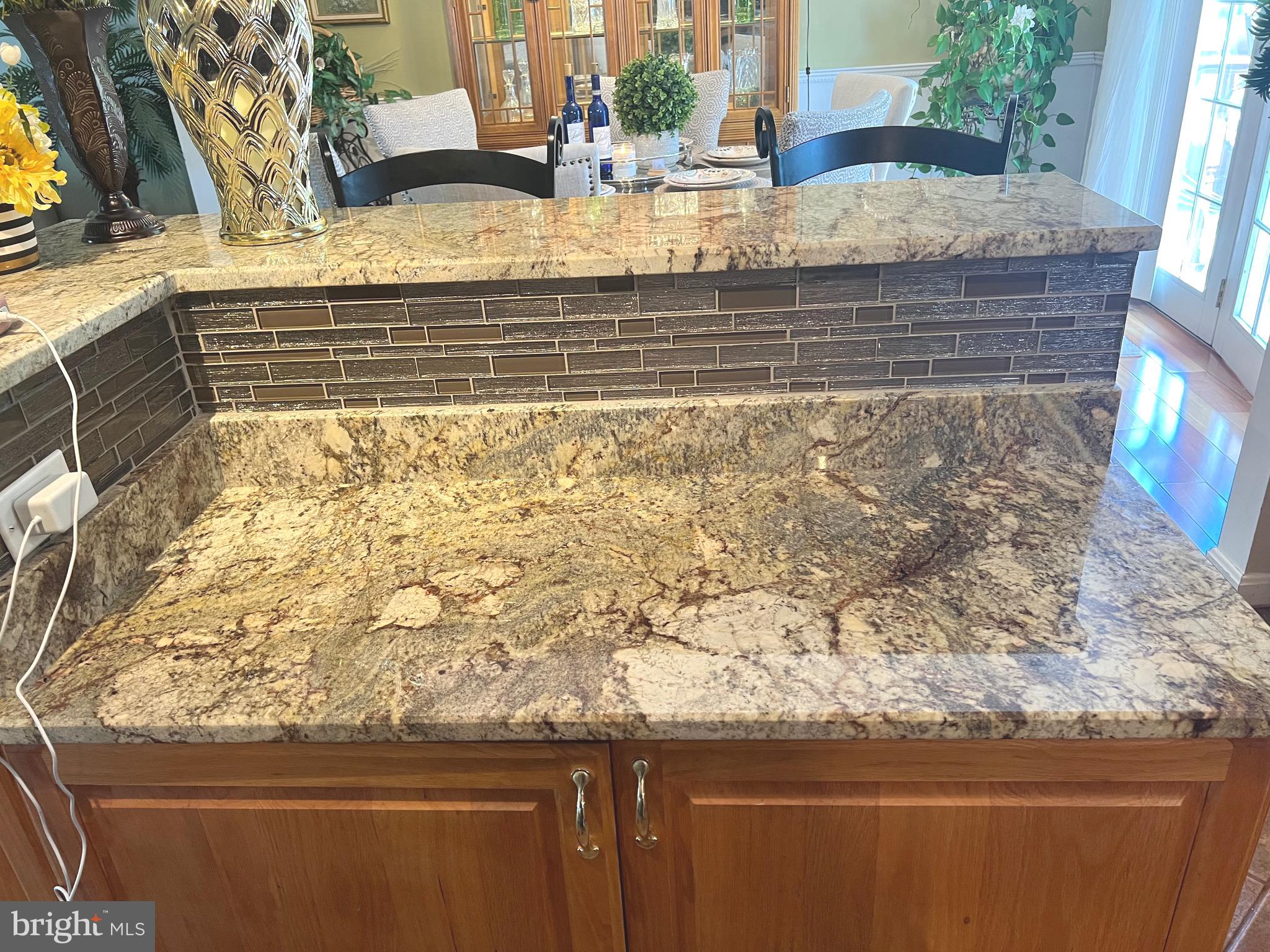 GOLDEN SPRINGS - Residential