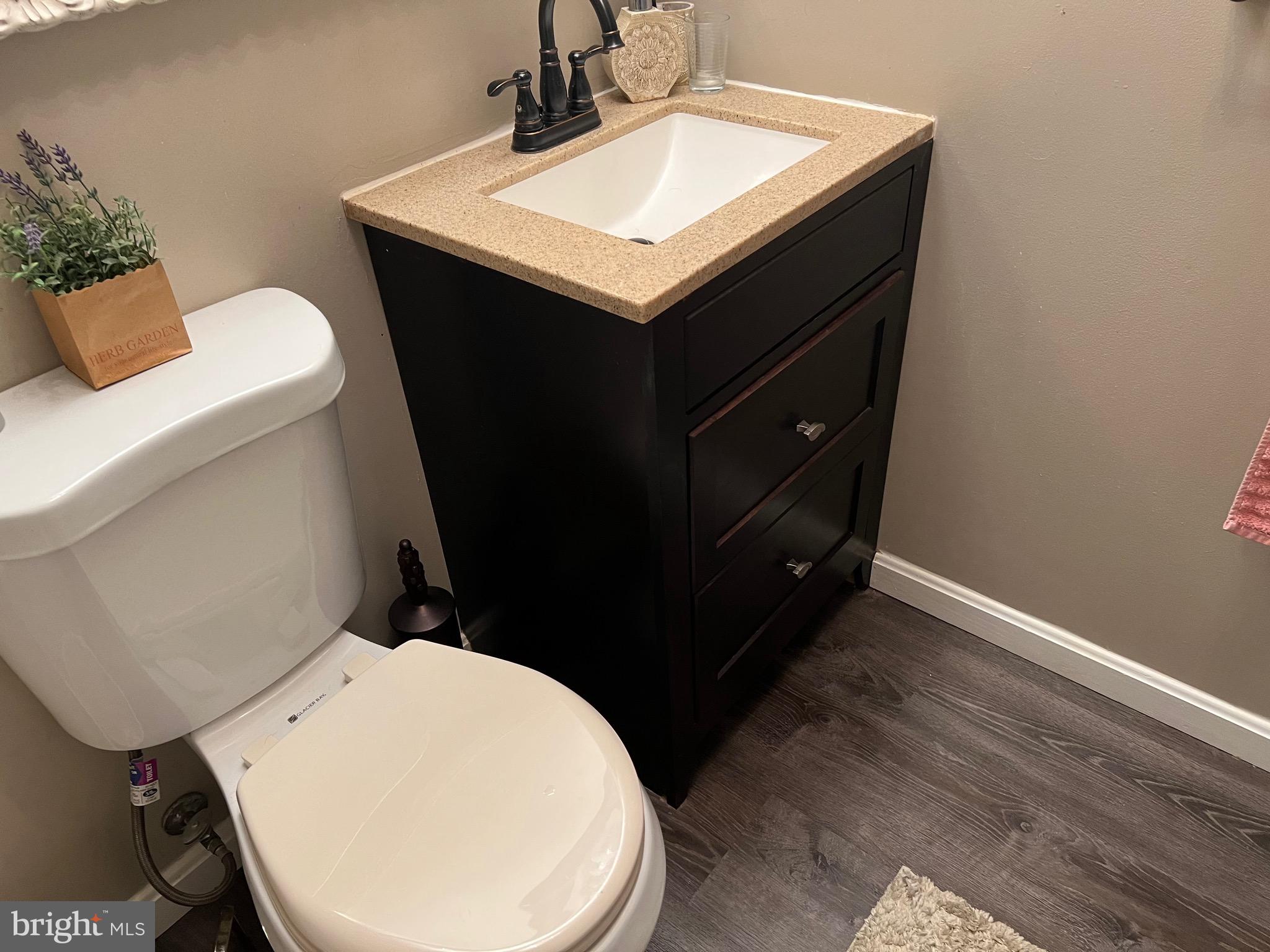 GOLDEN SPRINGS - Residential