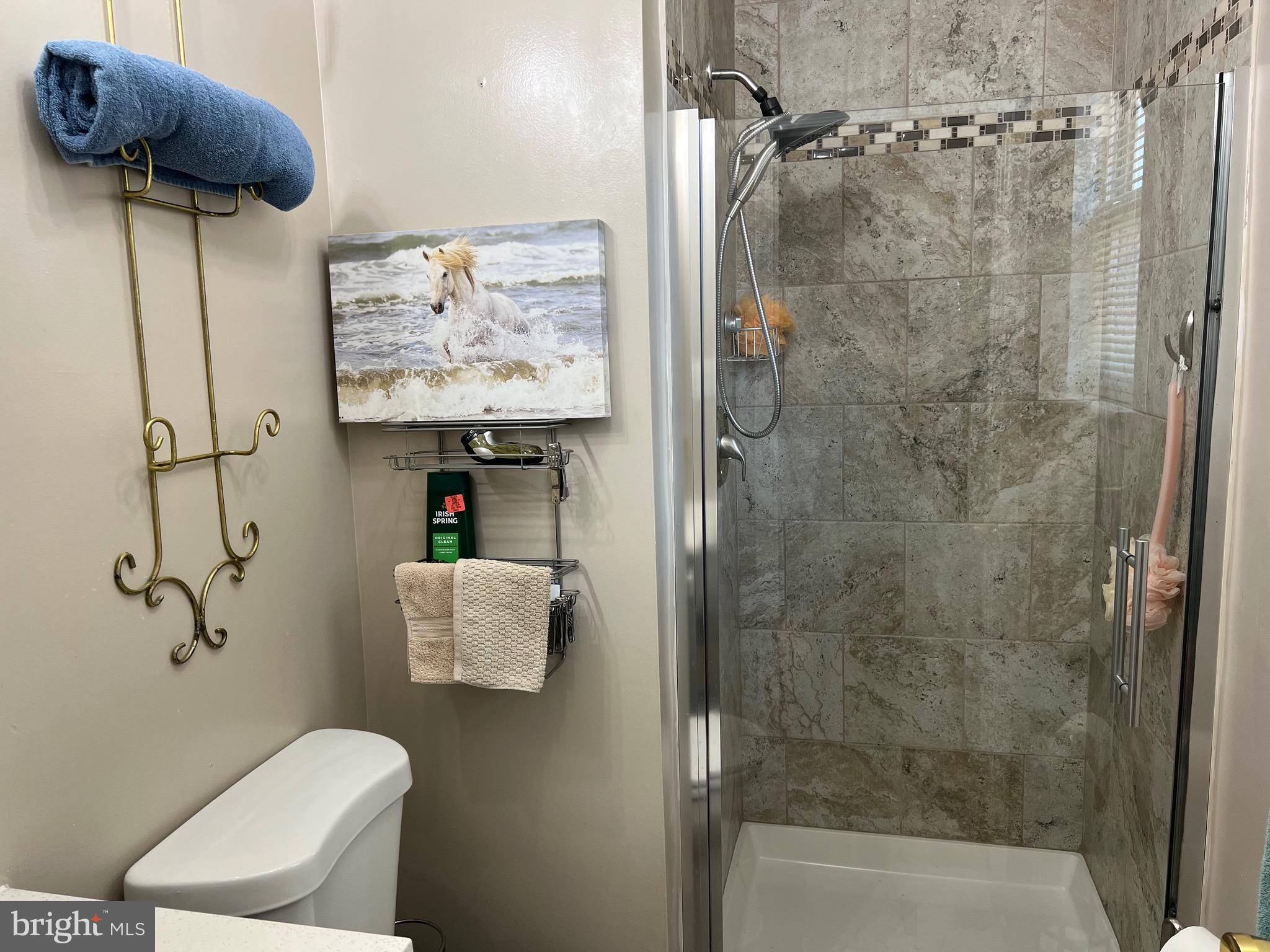 GOLDEN SPRINGS - Residential