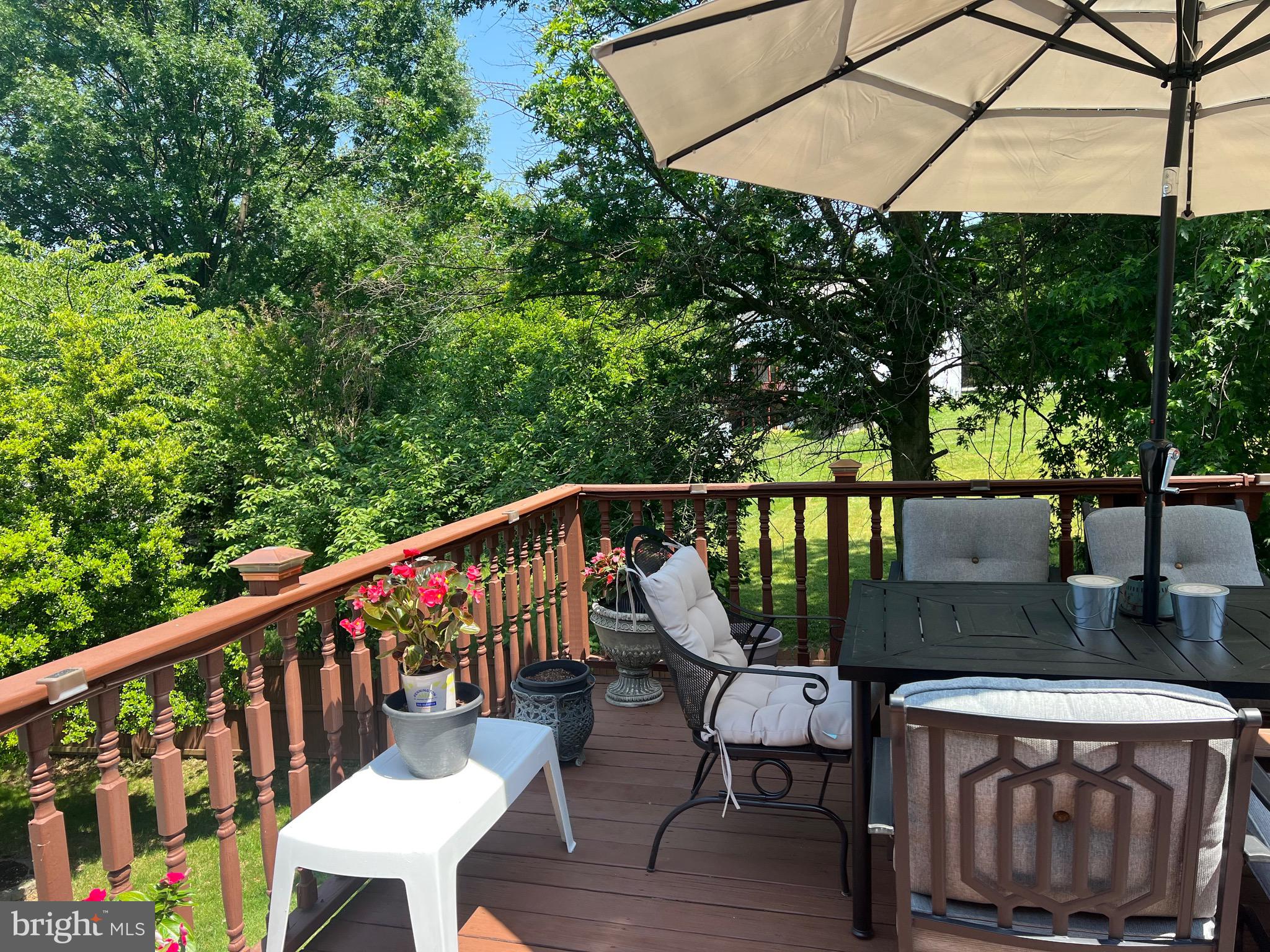 GOLDEN SPRINGS - Residential