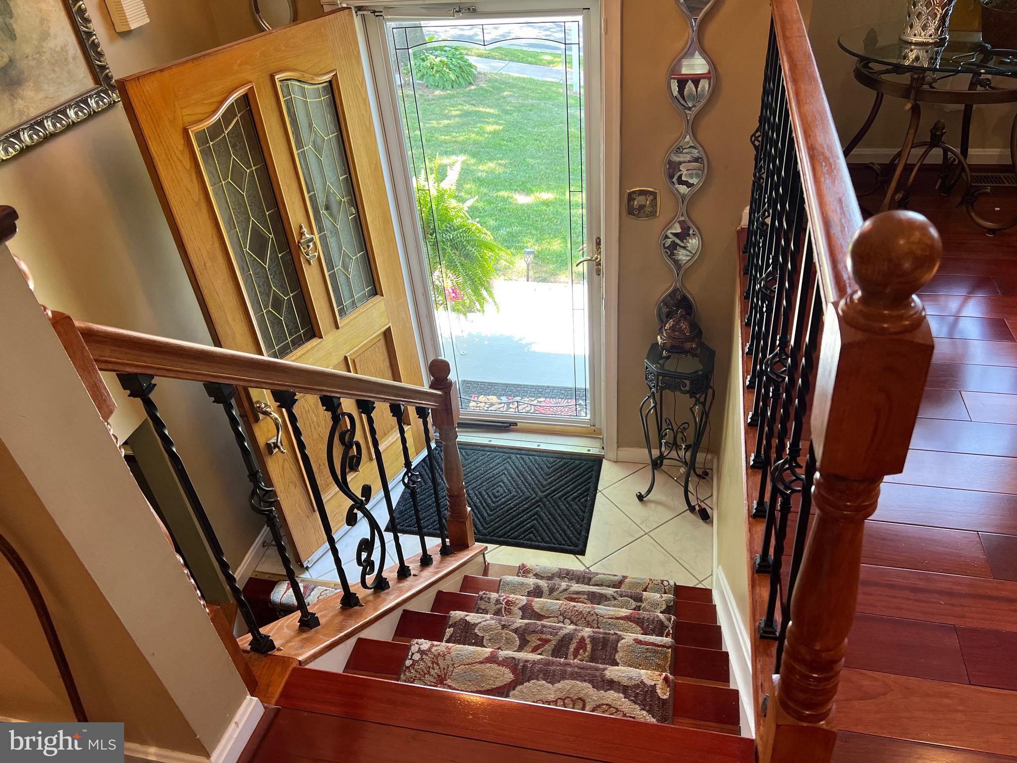 GOLDEN SPRINGS - Residential