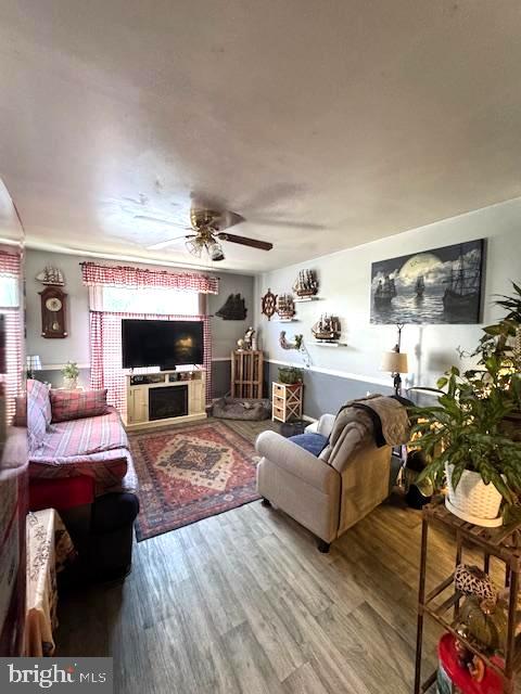 DILLSBURG BORO - Residential