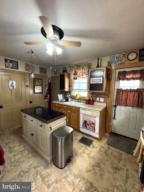 DILLSBURG BORO - Residential