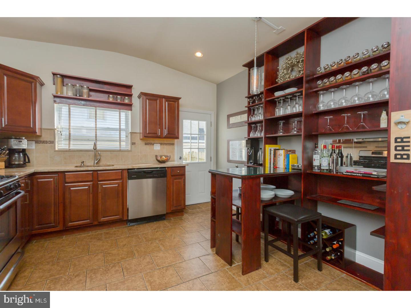 PASSYUNK SQUARE - Residential