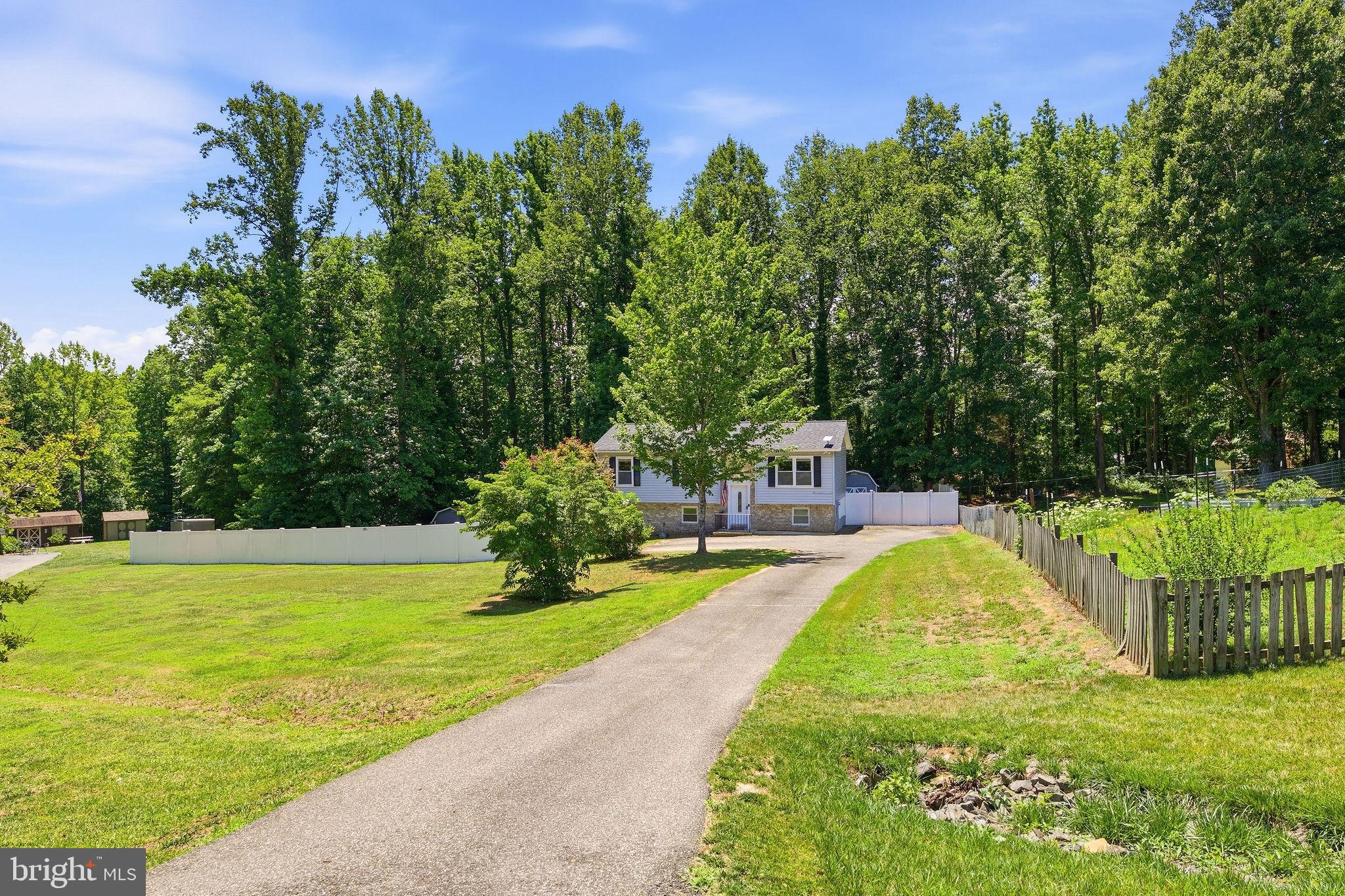 38733 SPOUT RUN COURT