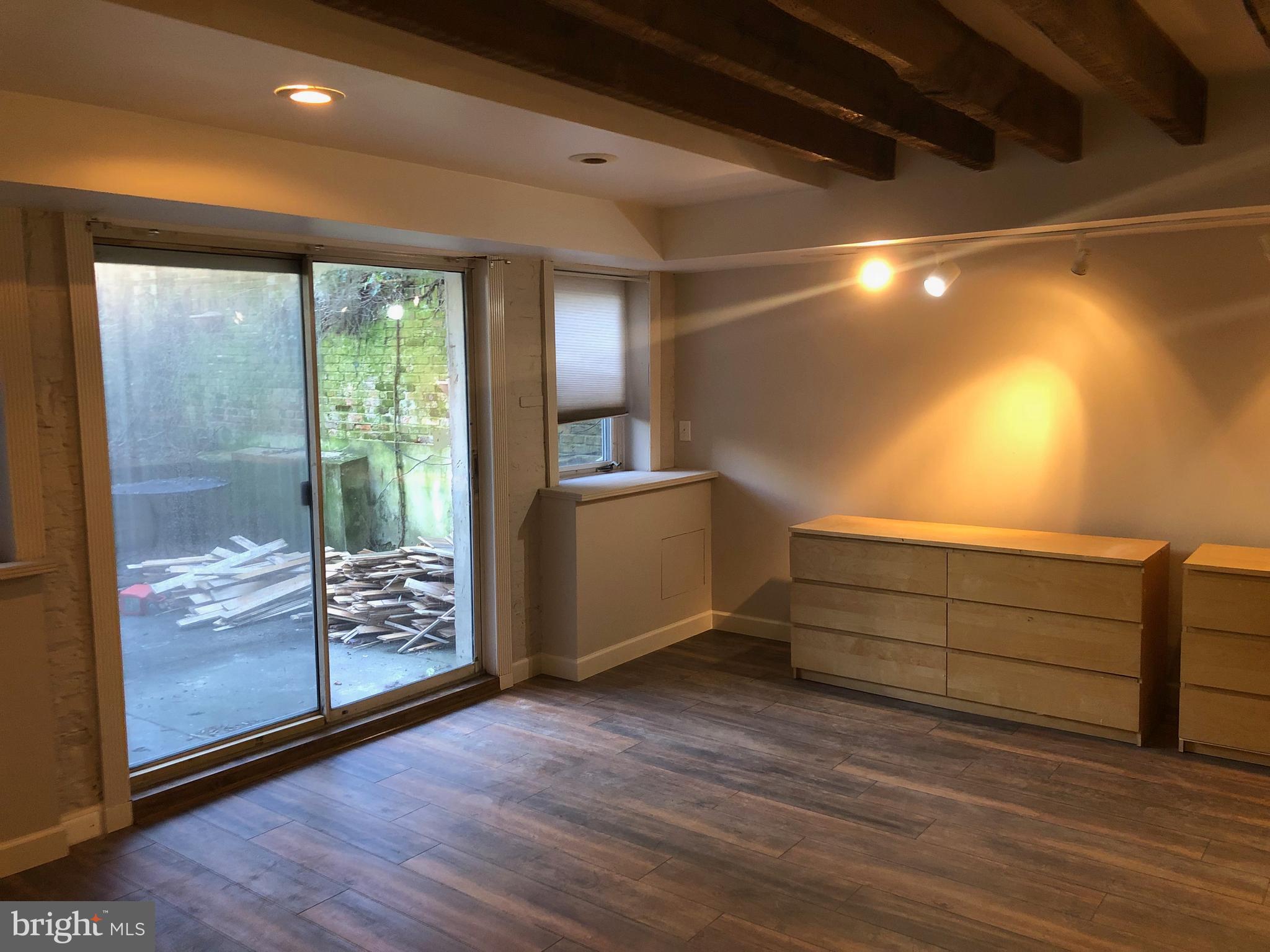 BOLTON HILL HISTORIC DISTRICT - Residential Lease