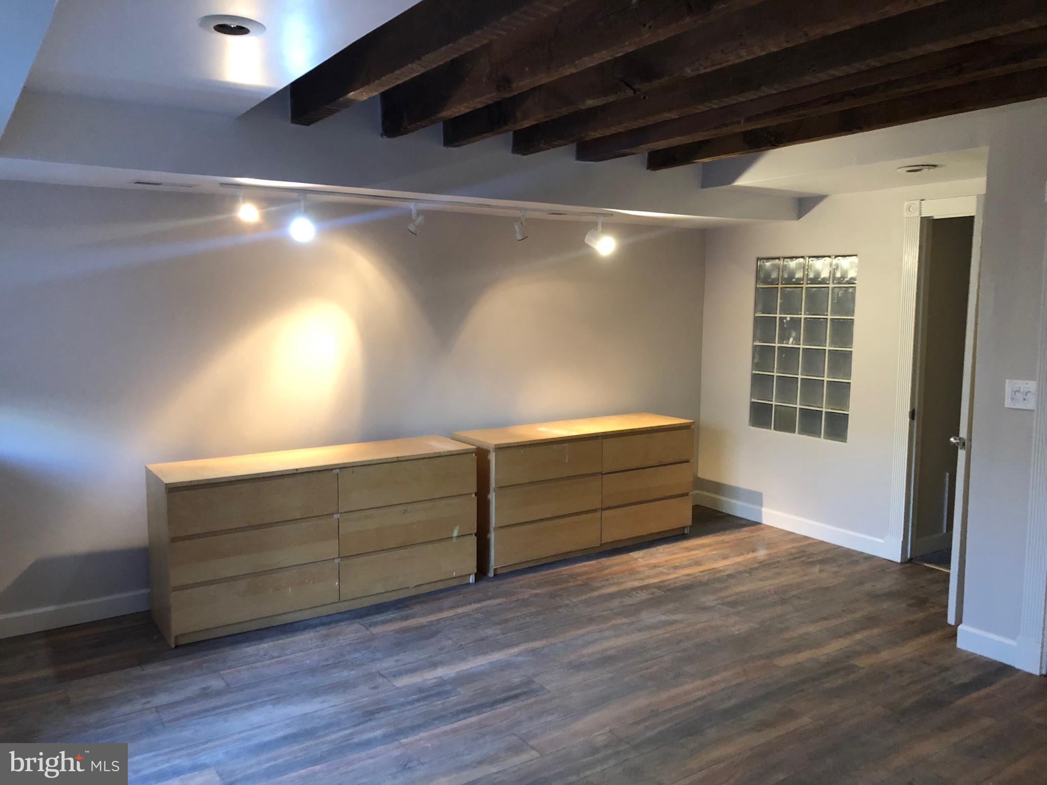 BOLTON HILL HISTORIC DISTRICT - Residential Lease