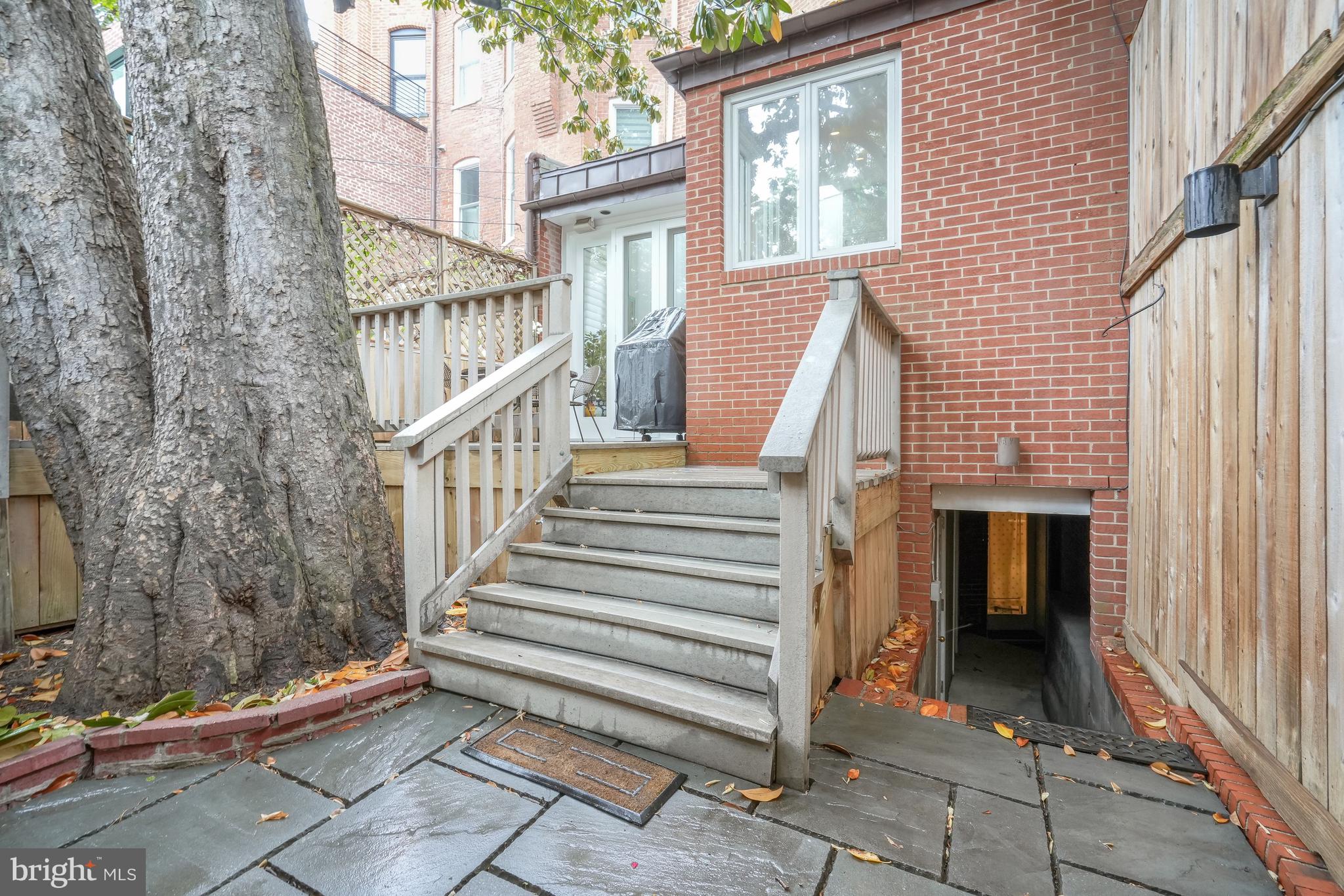 DUPONT CIRCLE - Residential